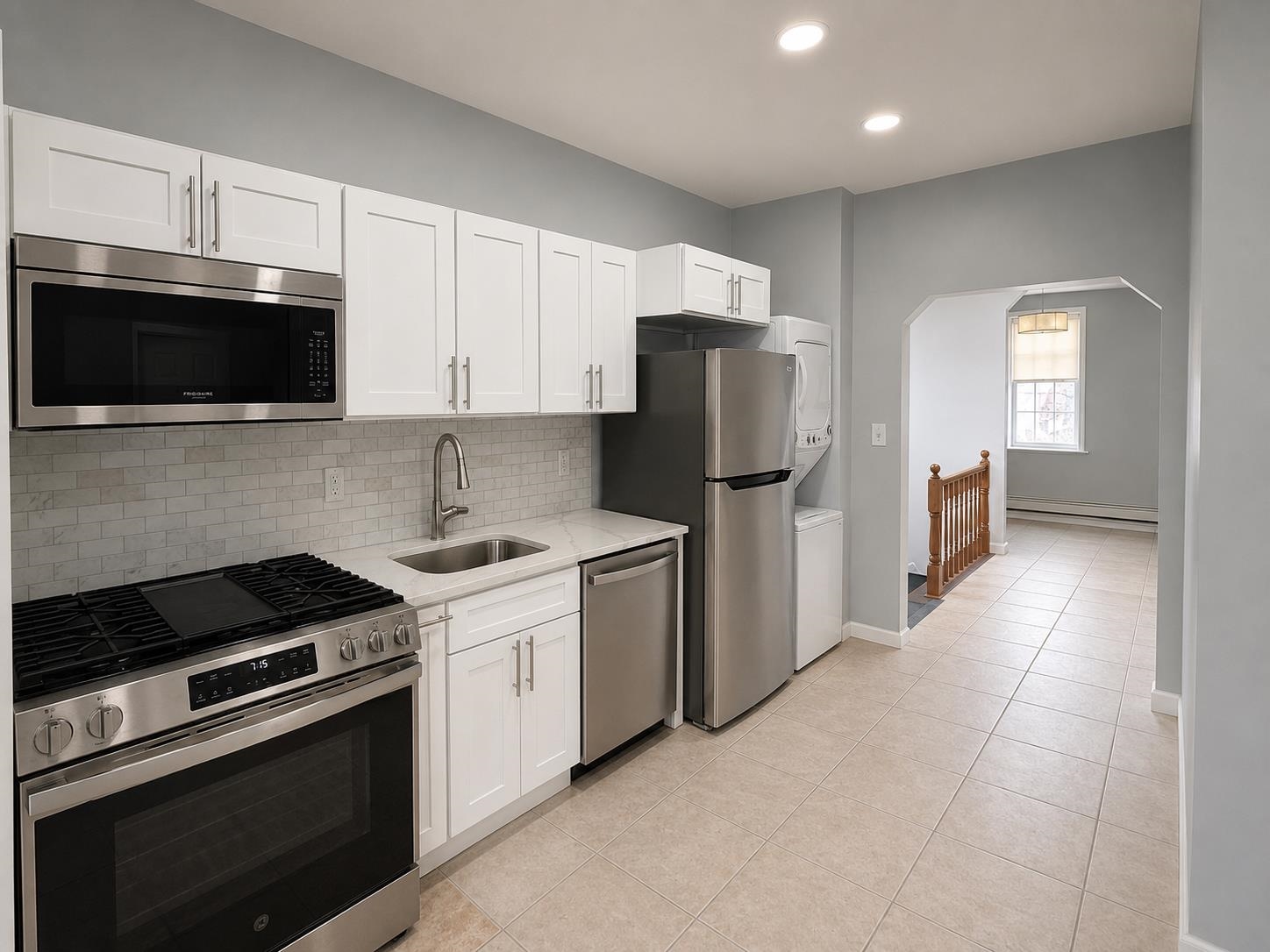 1320 44TH ST - Photo 5
