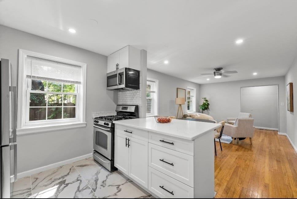 63 FOREST HILL PARKWAY - Photo 5
