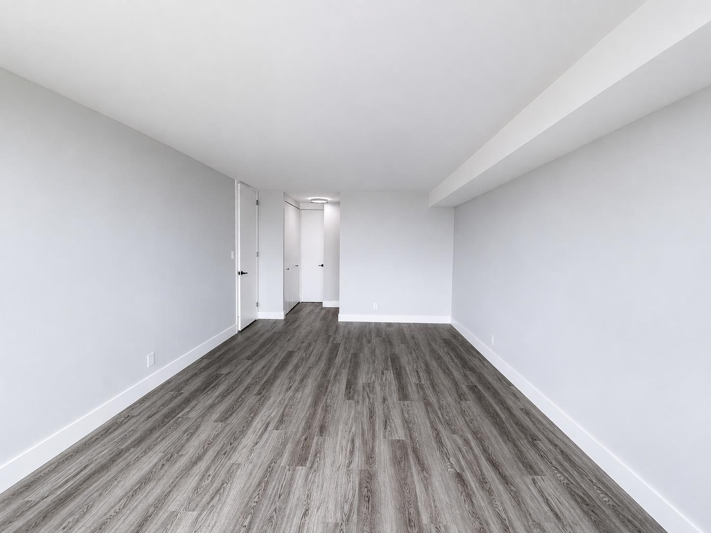 7002 BLVD EAST #15P