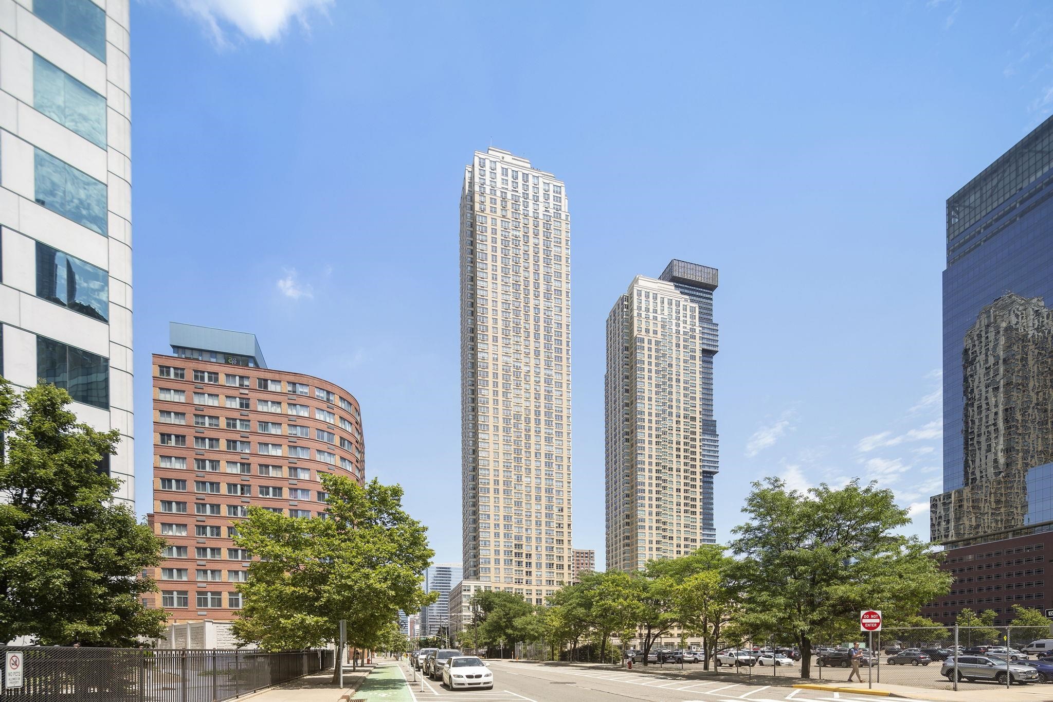 88 MORGAN ST #4006