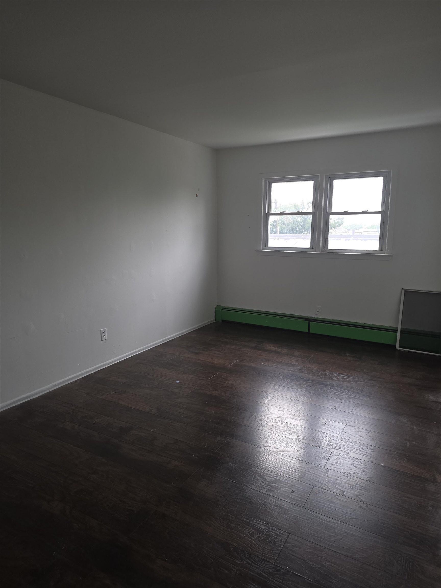 305 NEPTUNE AVE