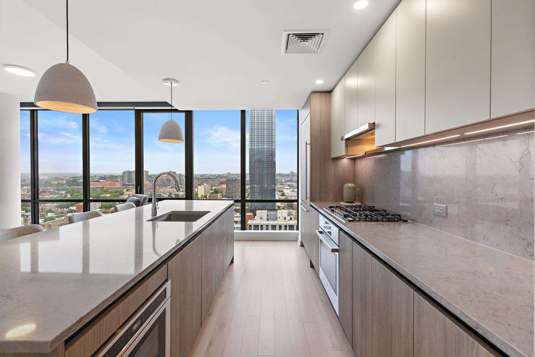 155 BAY ST - Photo 4
