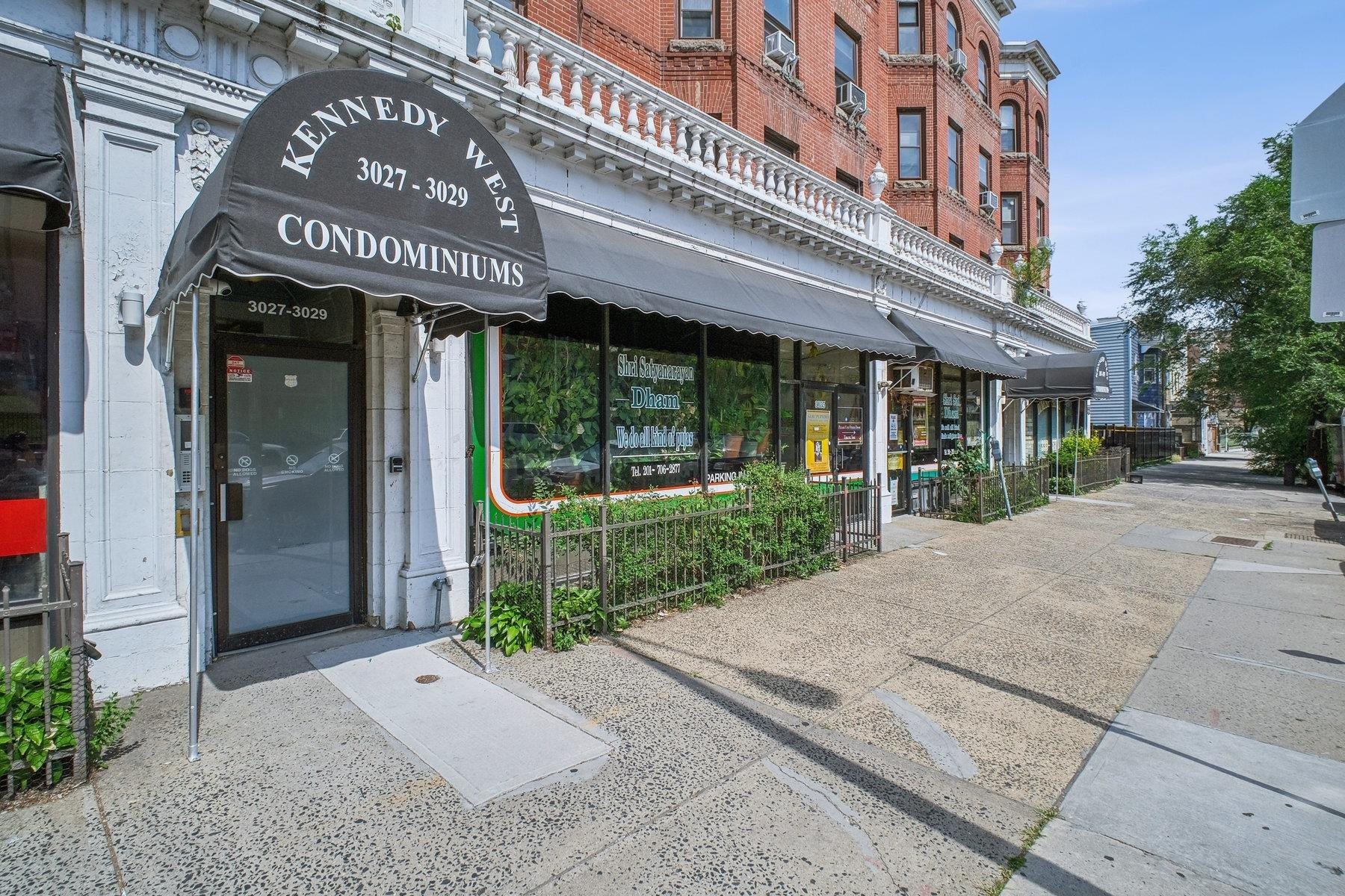3027 KENNEDY BLVD #41