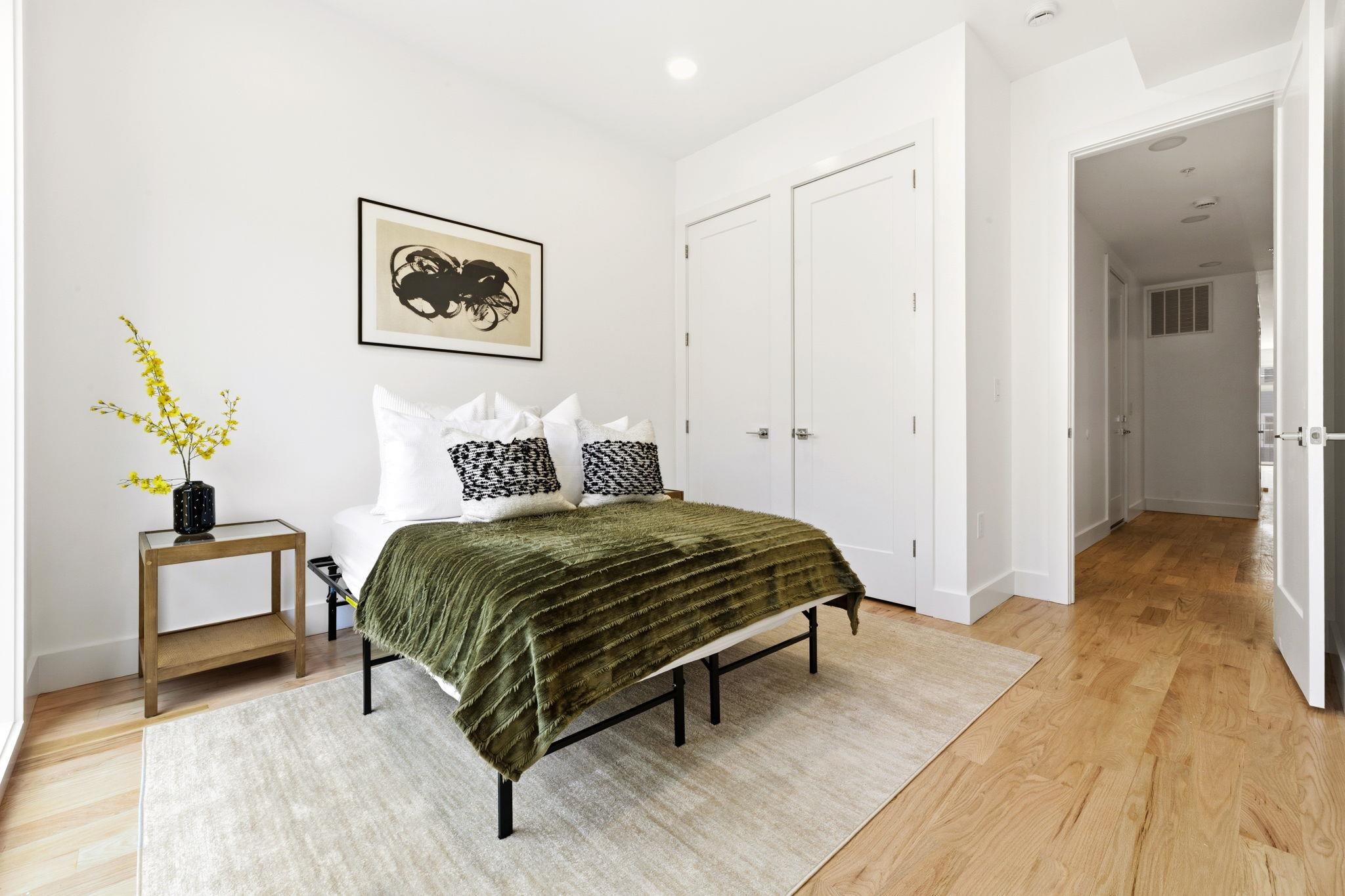 271 WEBSTER AVE #1