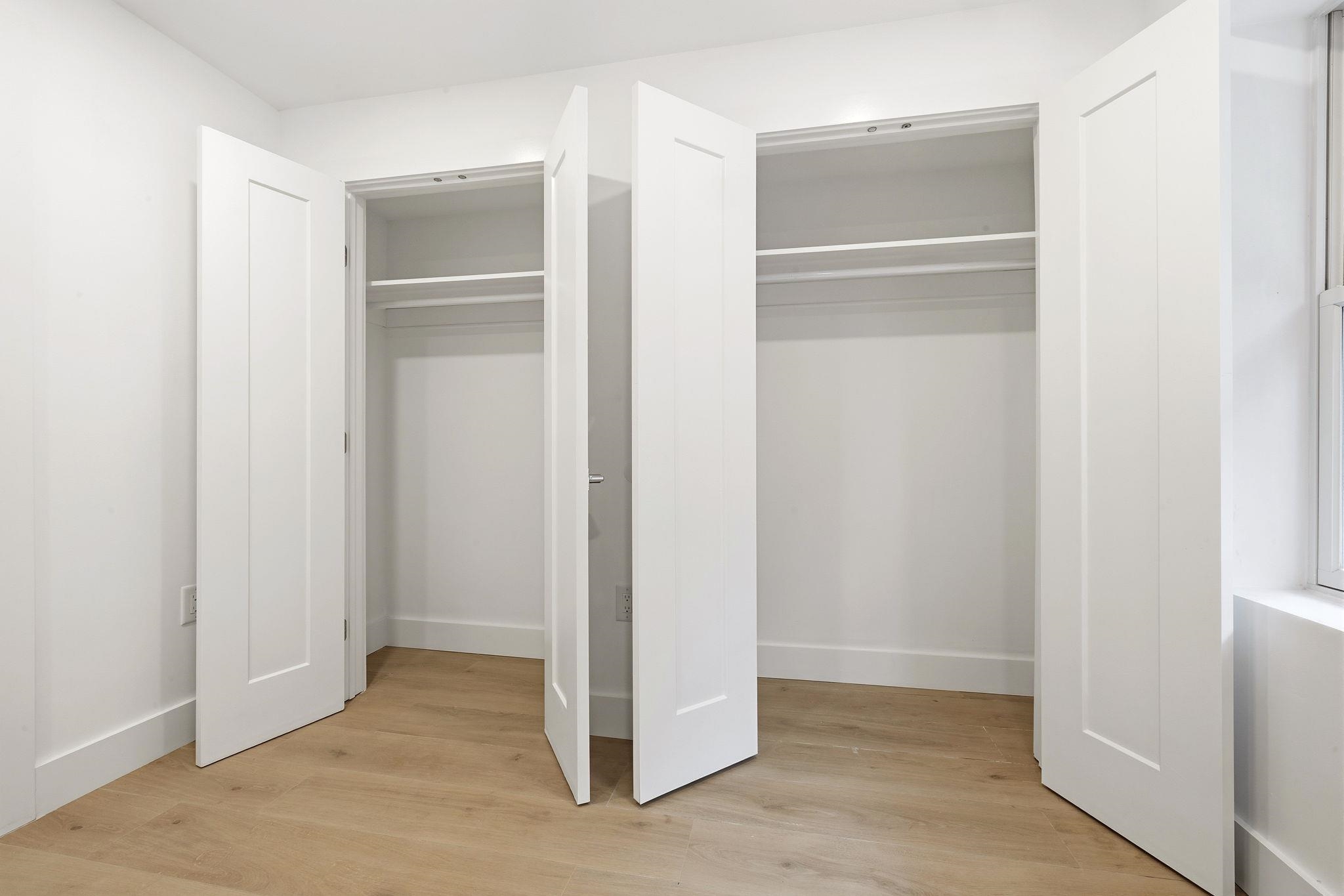 271 WEBSTER AVE #1