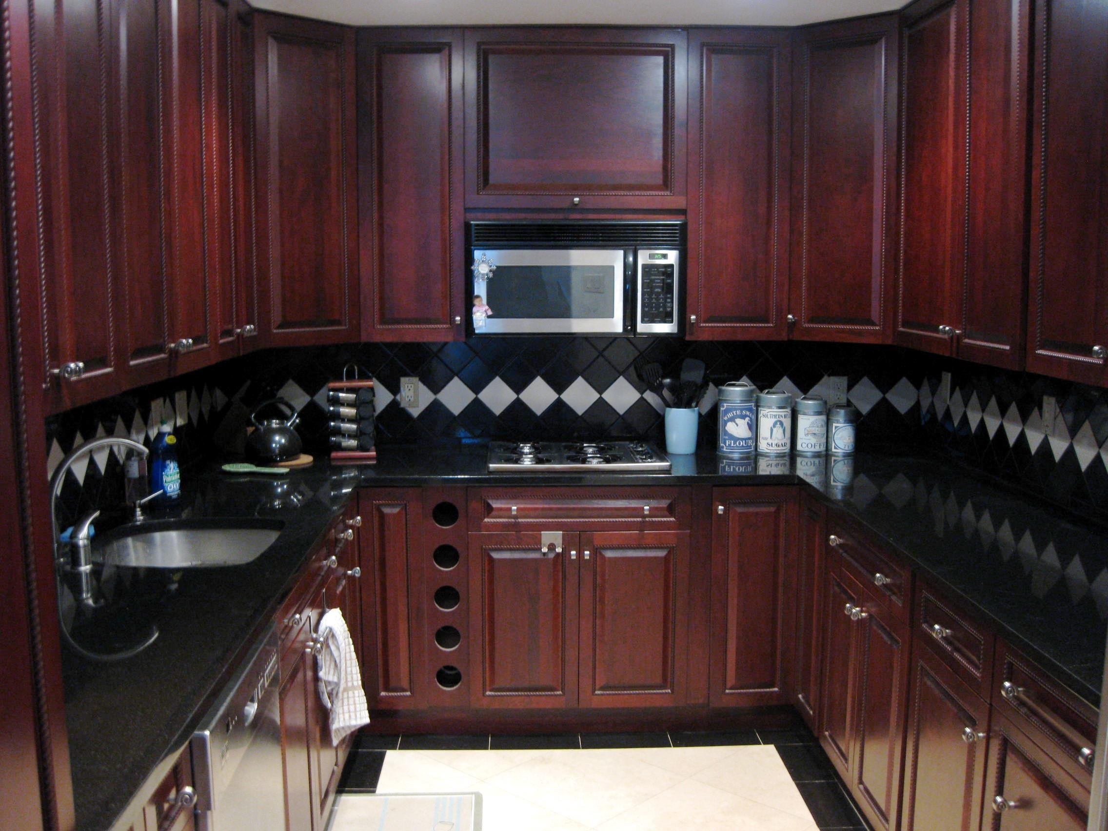 46 WALNUT ST - Photo 2