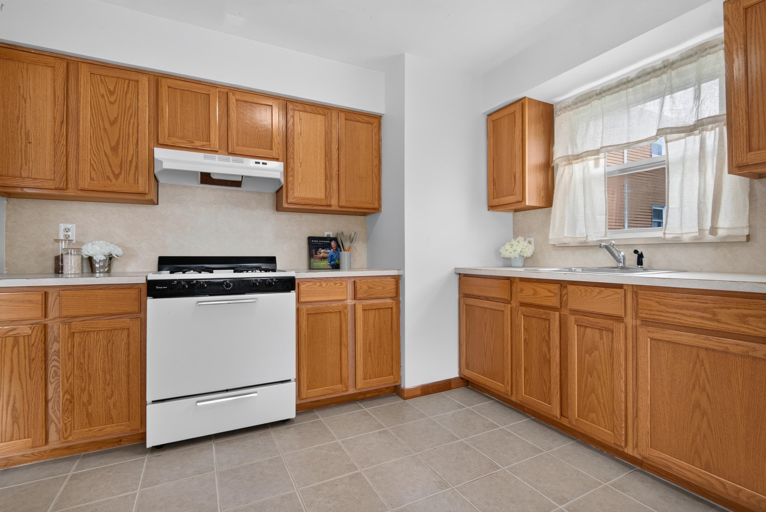100 EAST 26TH ST