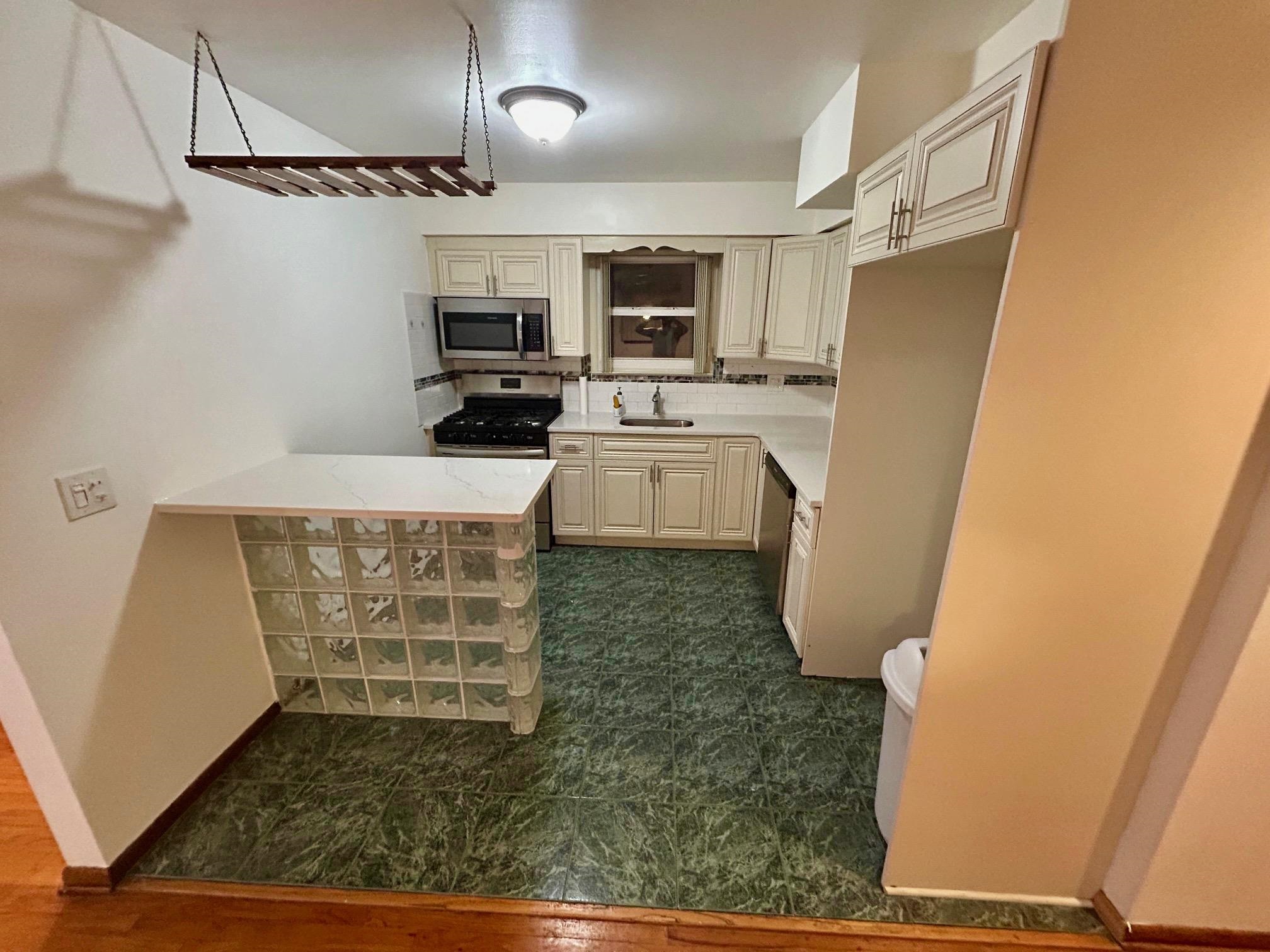 4703 COTTAGE AVE - Photo 5