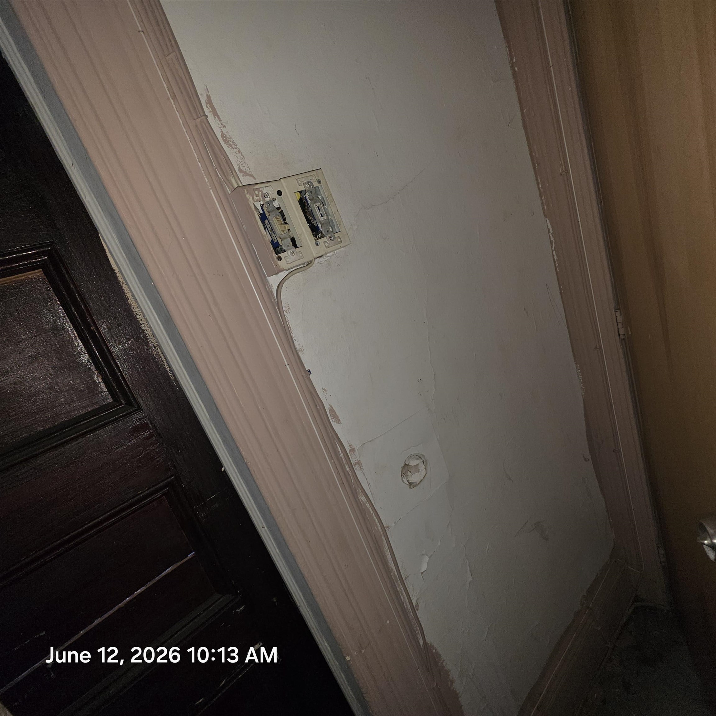 240 CLINTON AVE - Photo 3