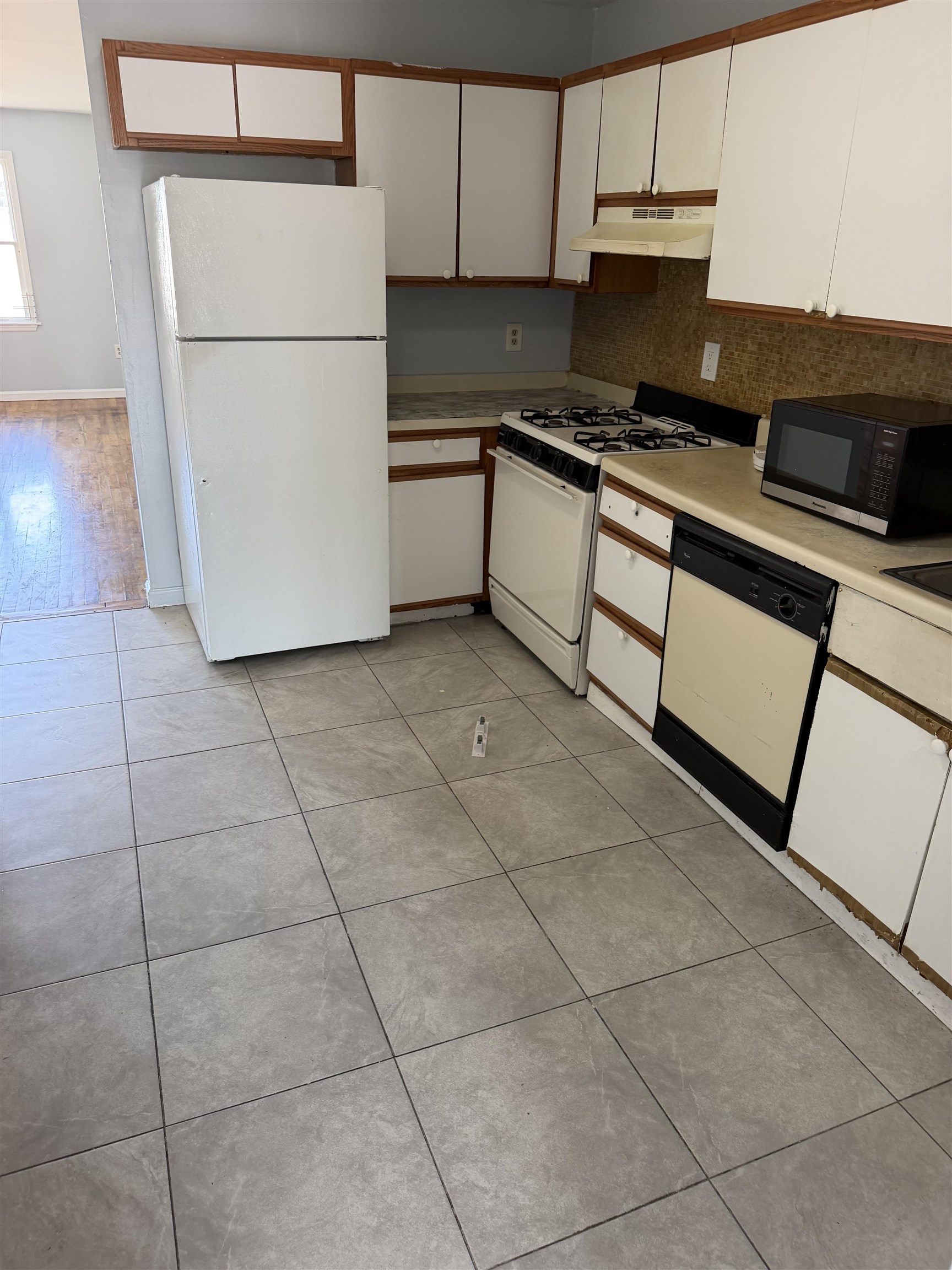 3484 JOHN F KENNEDY BLVD - Photo 3