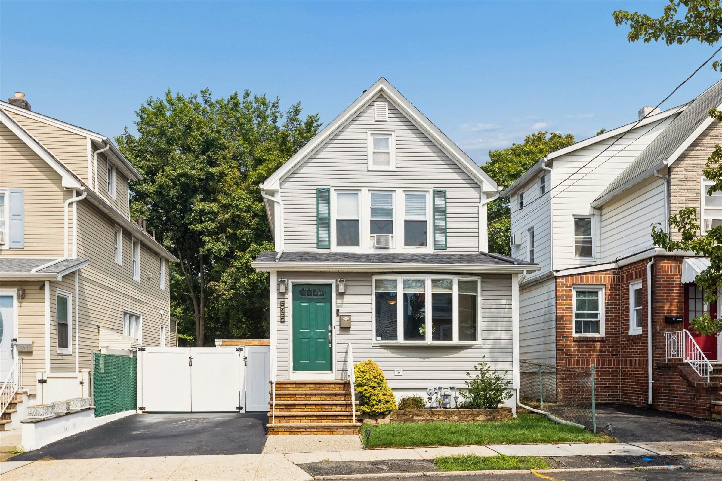 535 FREEMAN ST - Photo 2