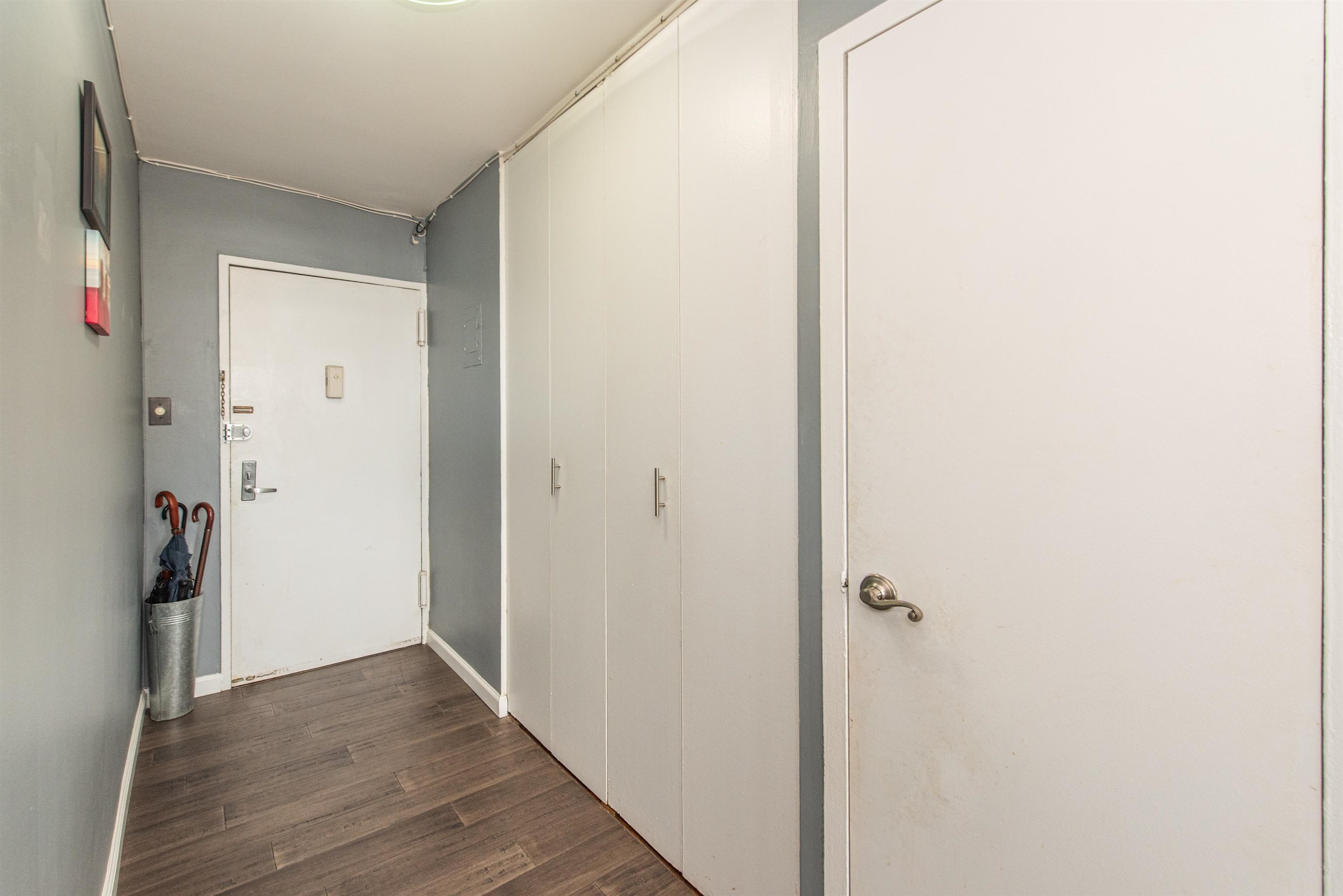 6040 BLVD EAST - Photo 3
