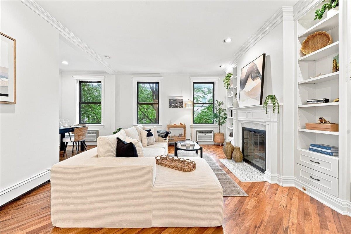 137 GARDEN ST - Photo 5