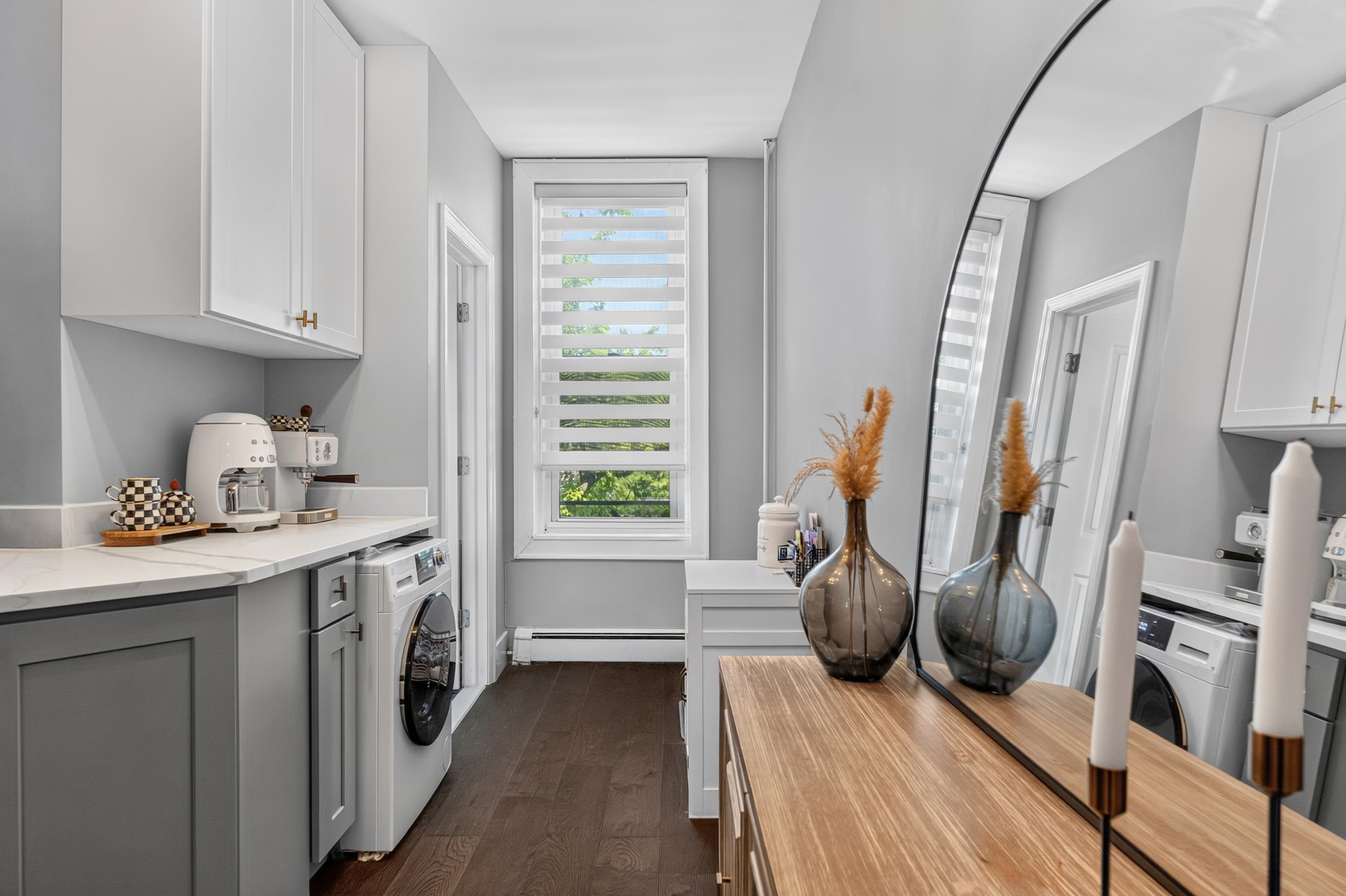 606 1ST ST - Photo 5