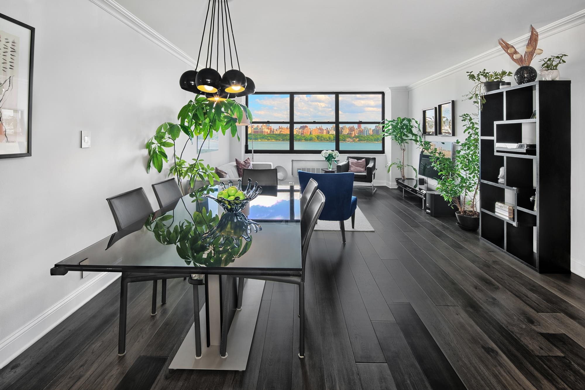 7004 BLVD EAST - Photo 5