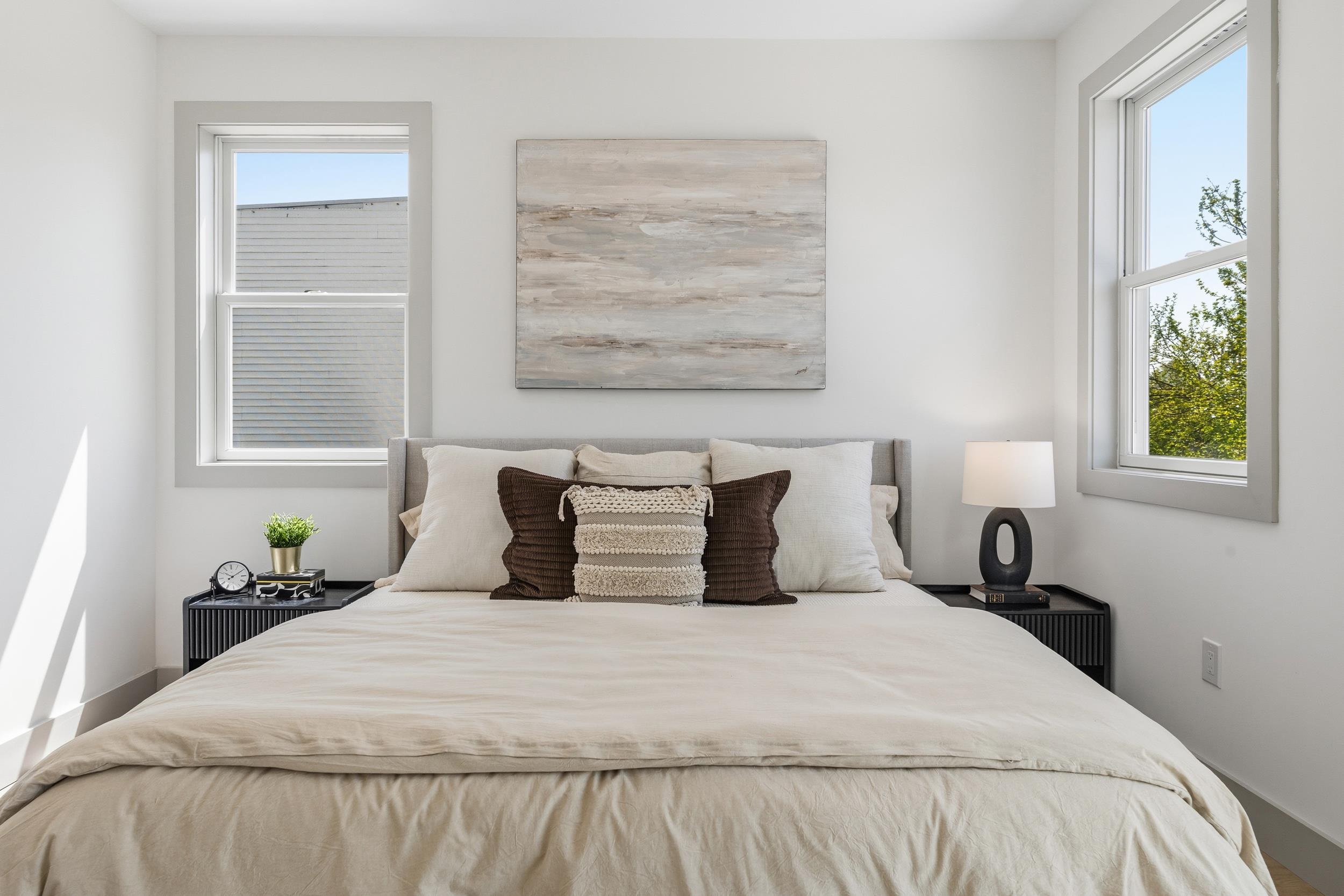 161 WOODLAWN AVE - Photo 4