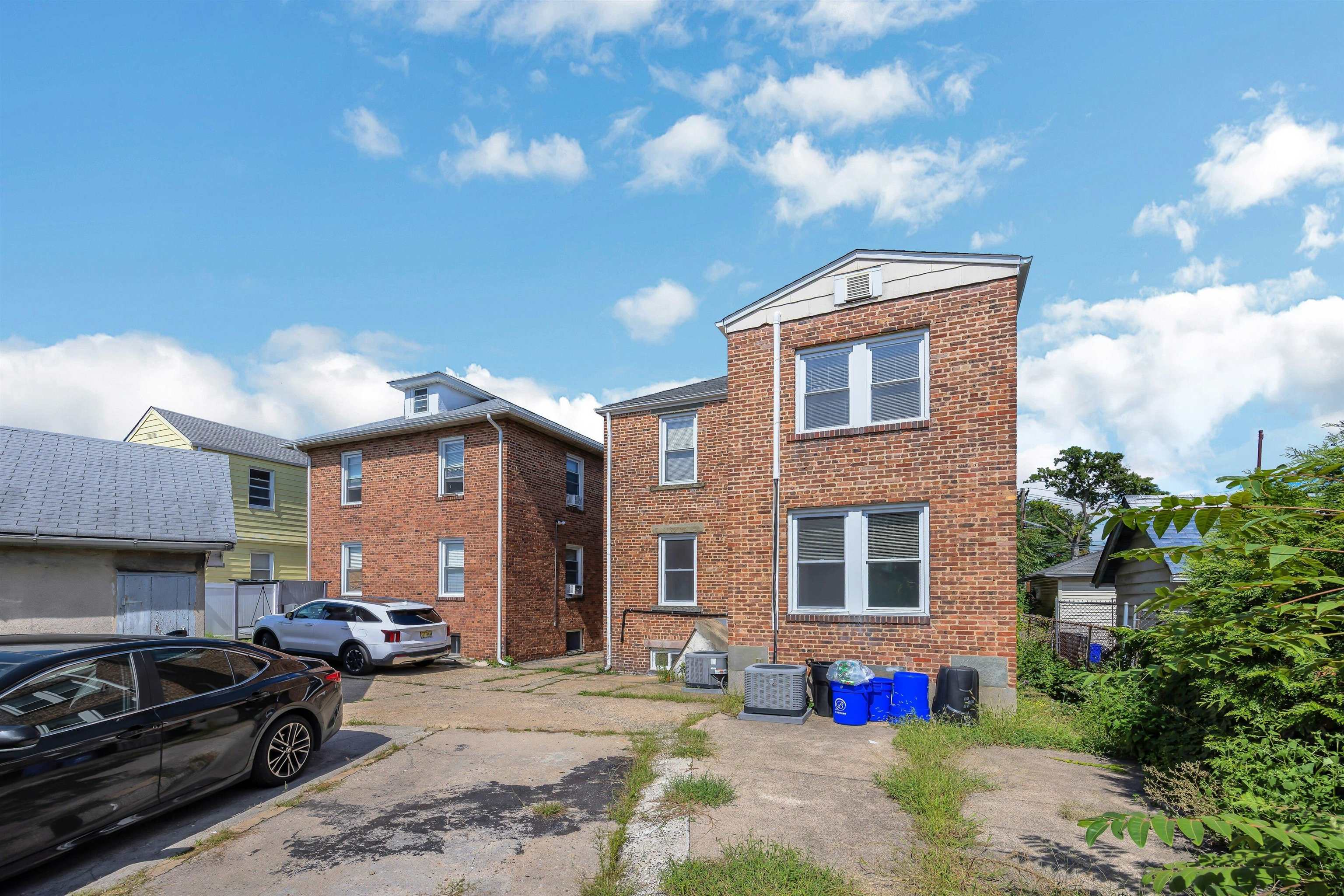 58 FLOYD AVE - Photo 4