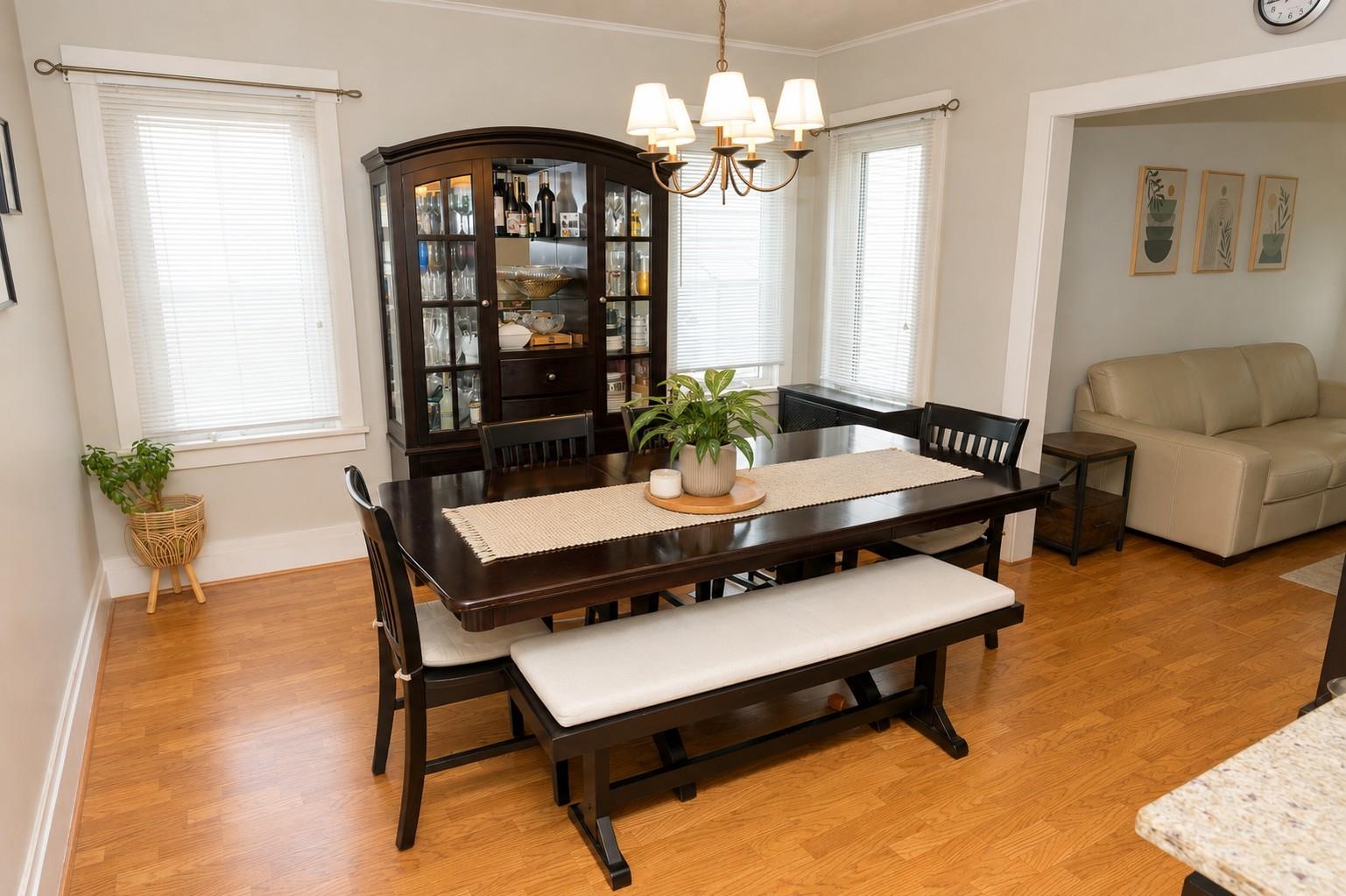 126 POST AVE - Photo 5