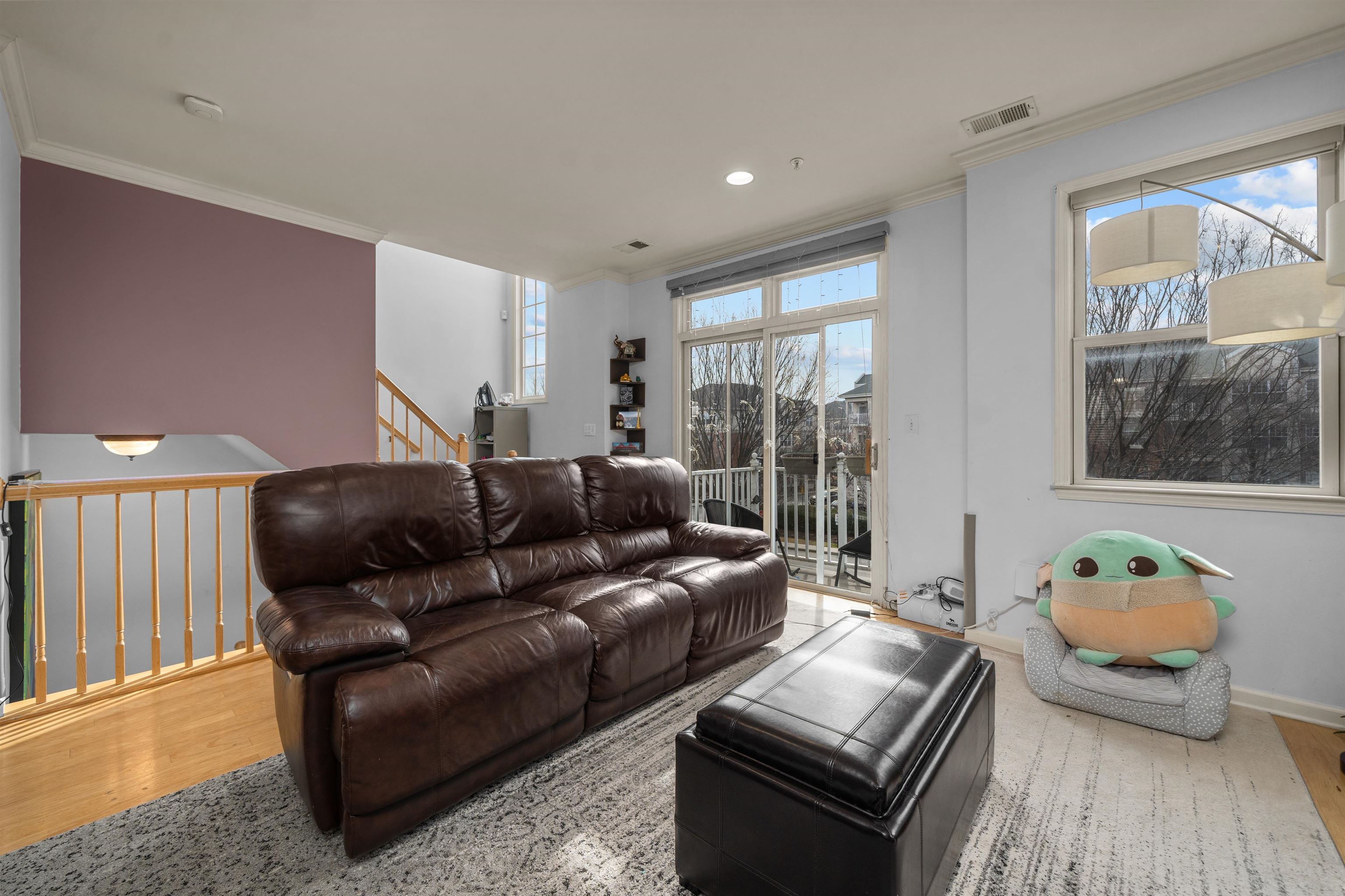 397 KINGSTON CT - Photo 4
