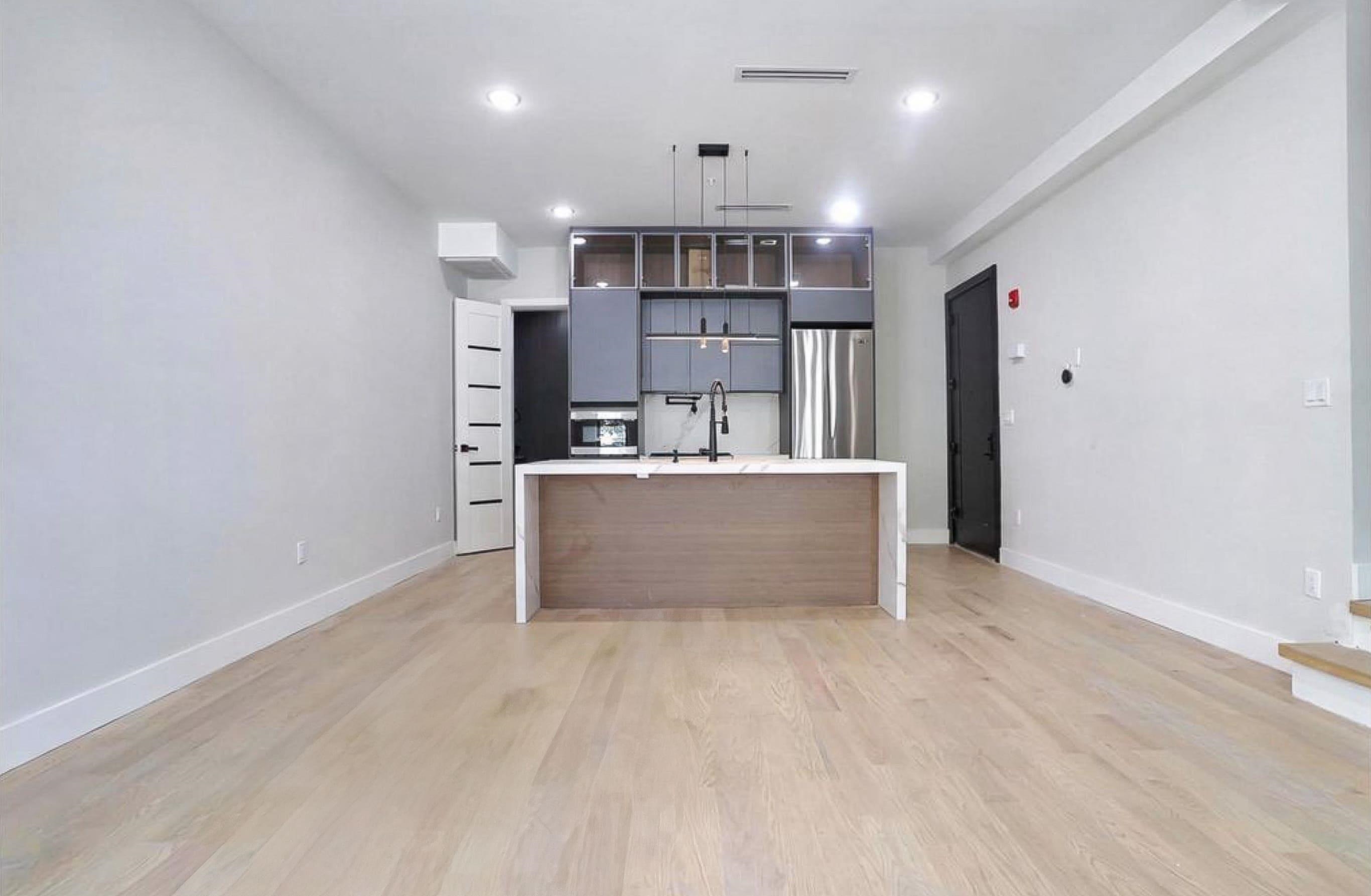 133 NORTH ST - Photo 4