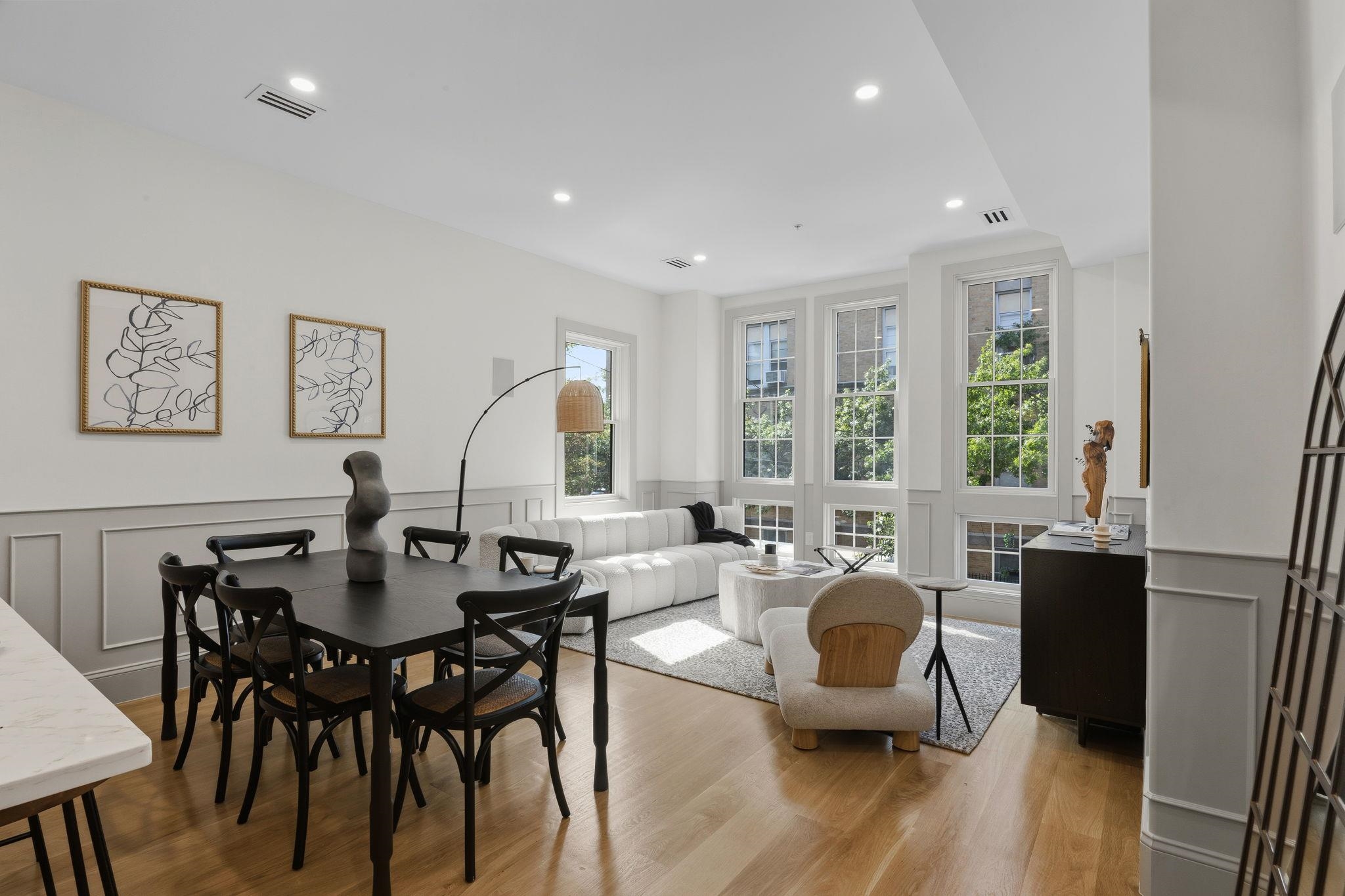 206 SHERMAN AVE - Photo 3