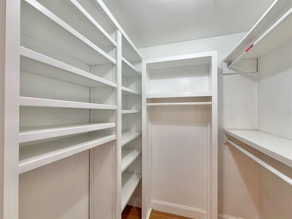 130 MADISON ST - Photo 5