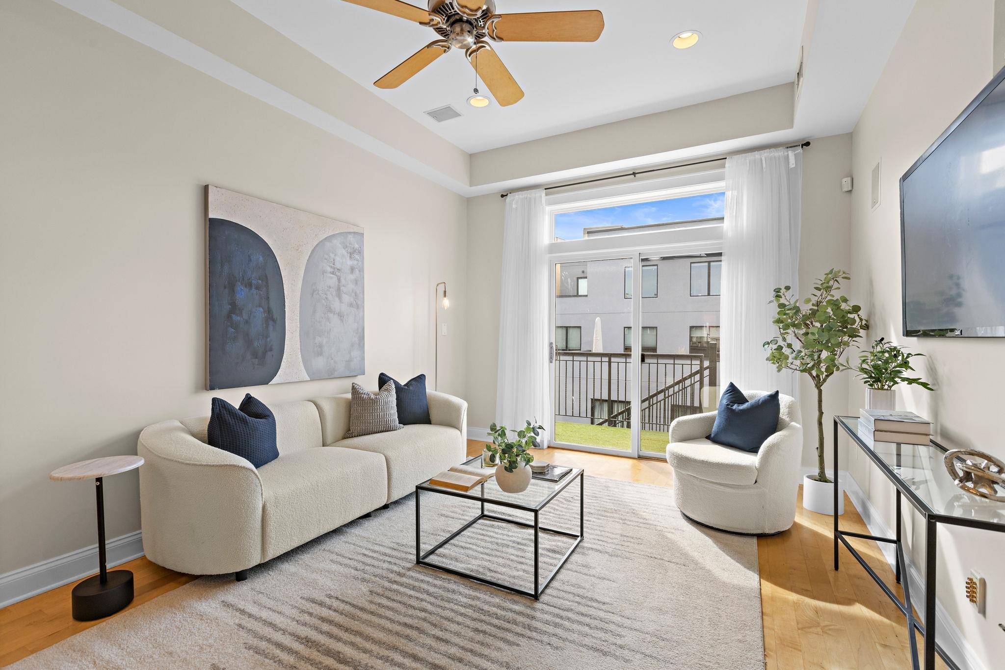 512 JEFFERSON ST - Photo 4