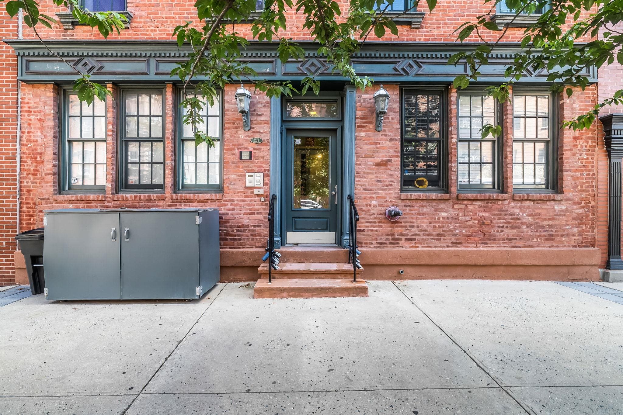 221 WILLOW AVE - Photo 3