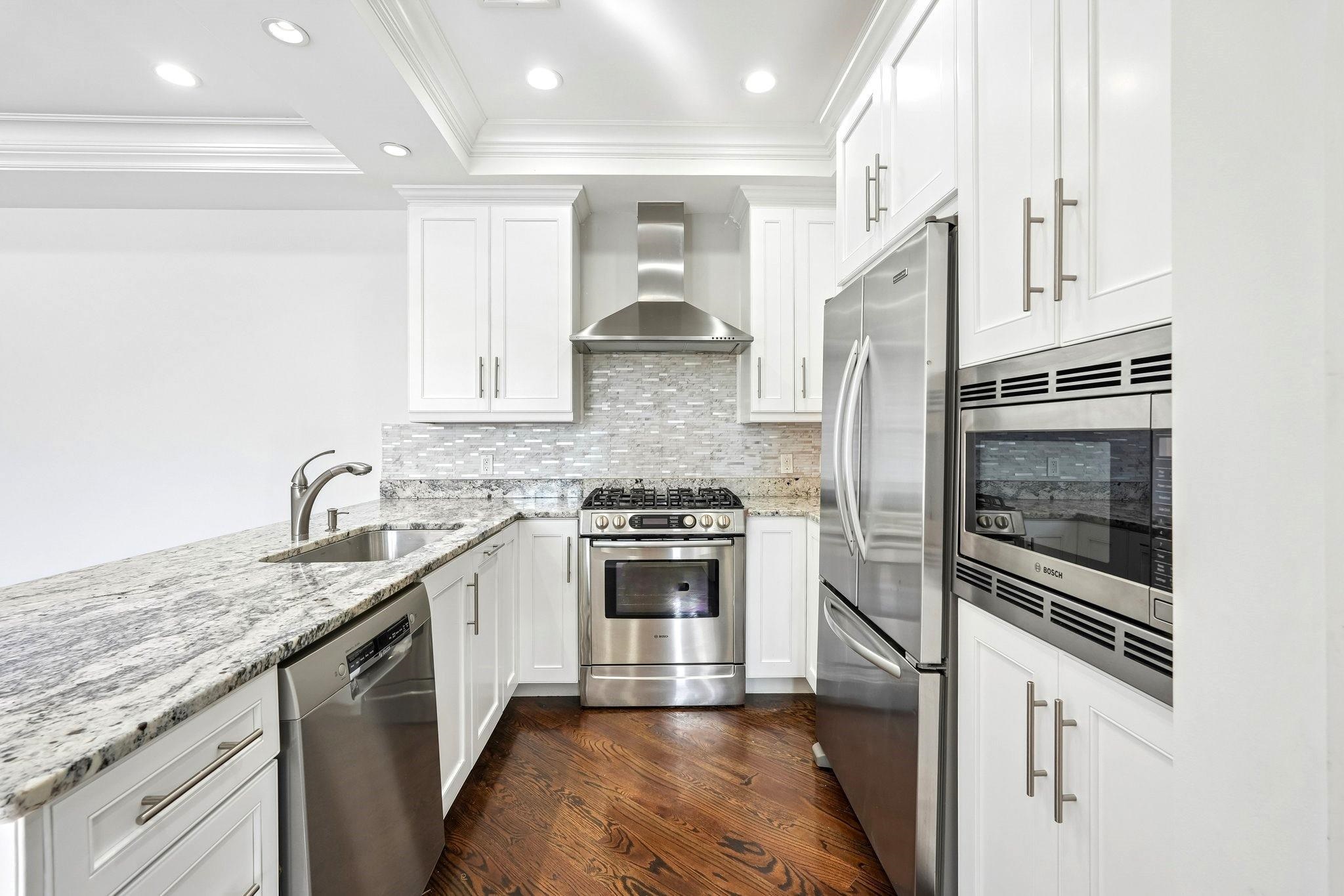6 MARQUIS COURT - Photo 5