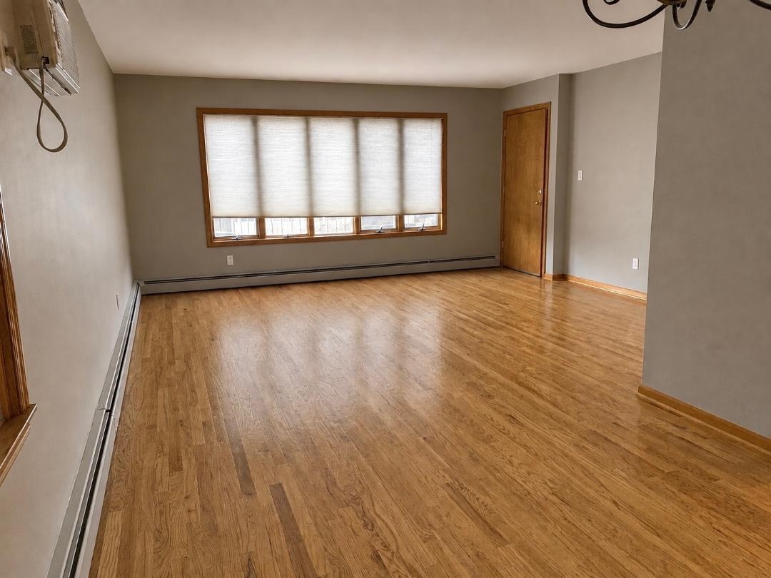 110 LEXINGTON AVE - Photo 3