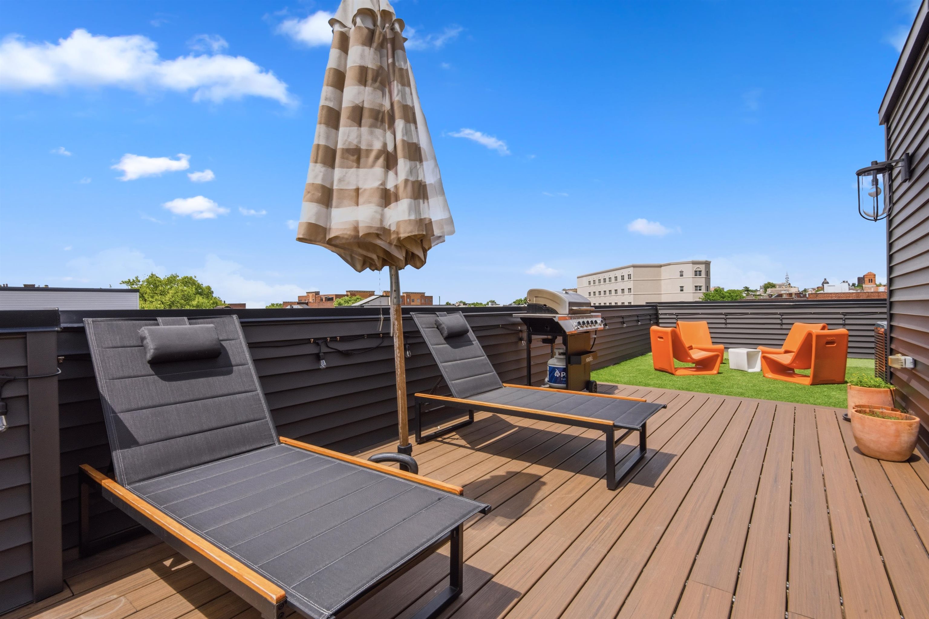 19 LEONARD ST - Photo 4