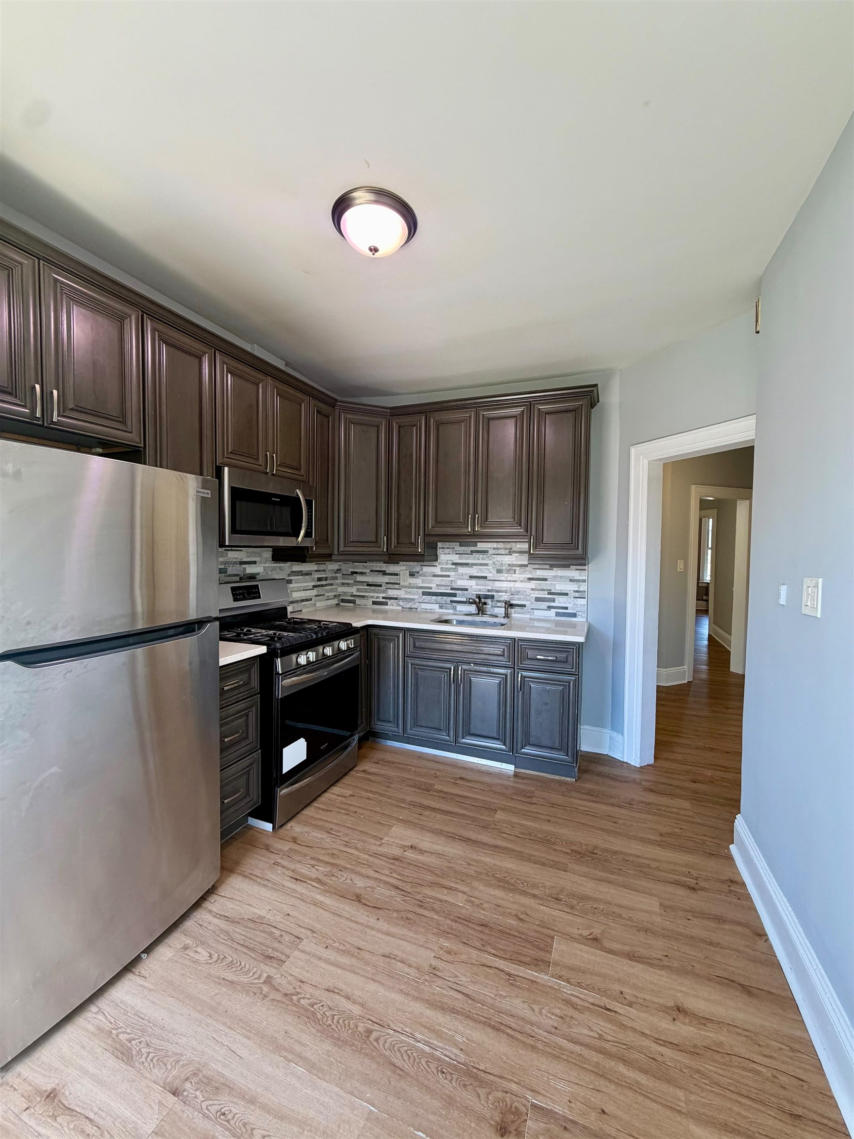 39 64TH ST - Photo 3