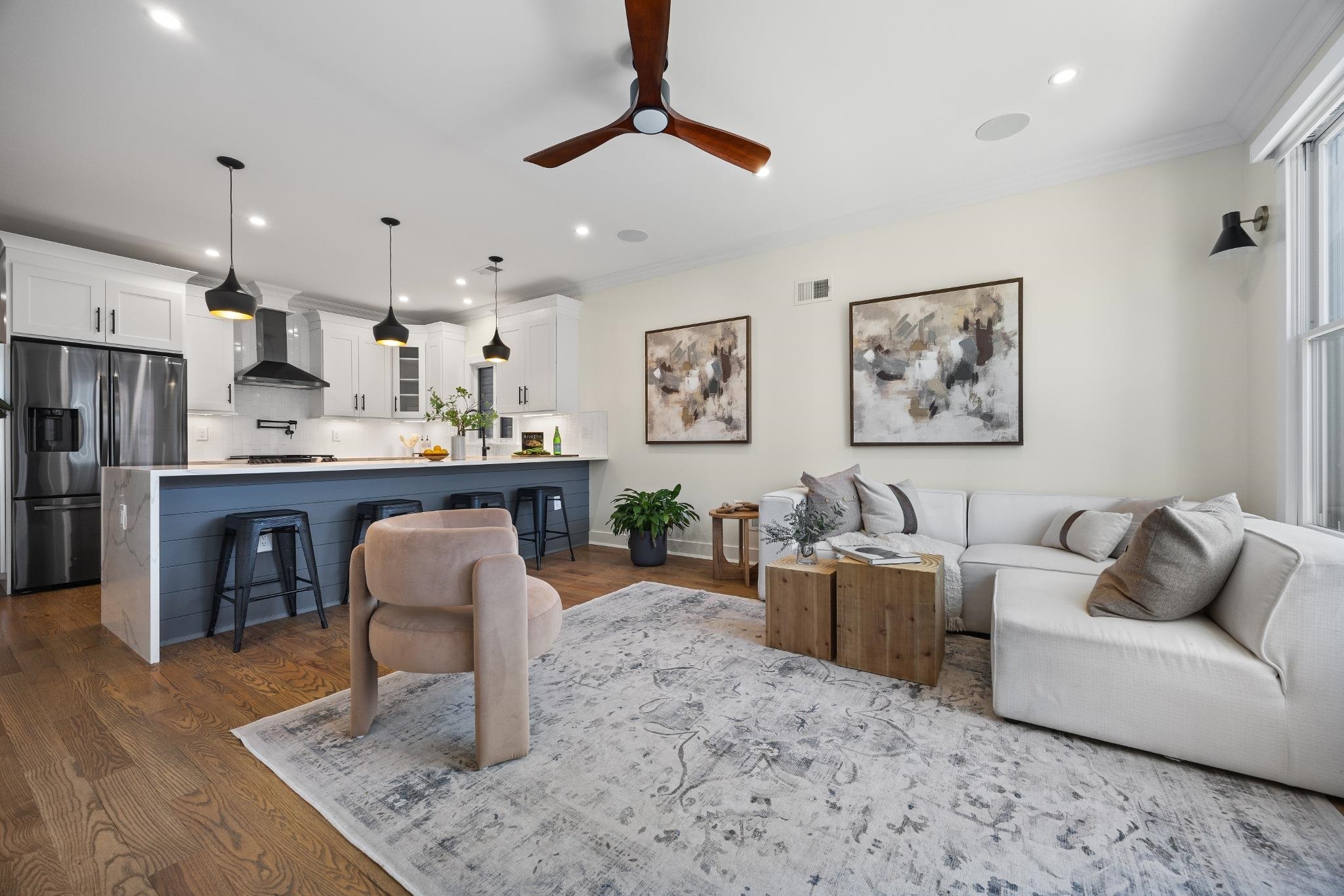 204 BOWERS ST - Photo 4