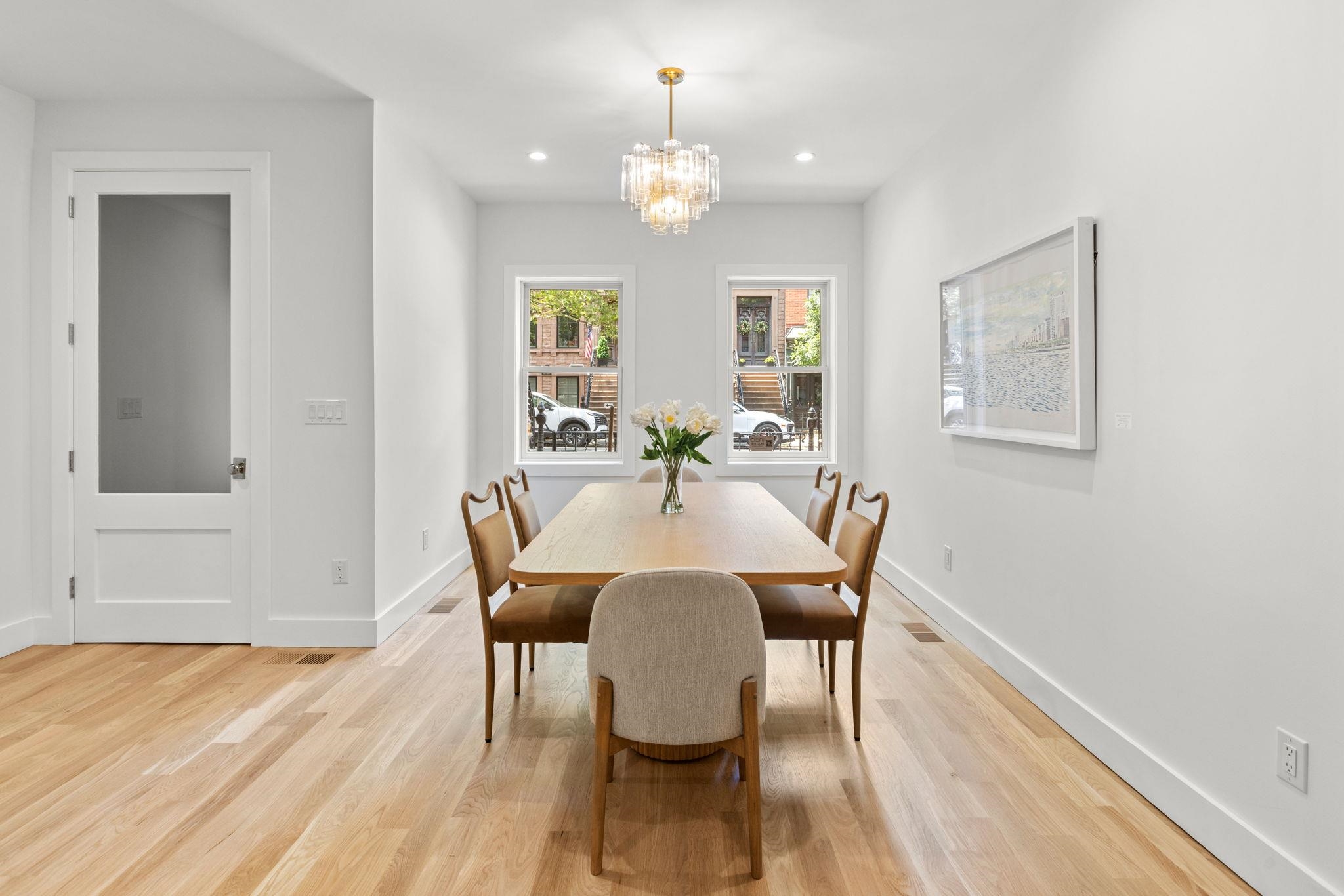 1137 PARK AVE - Photo 3