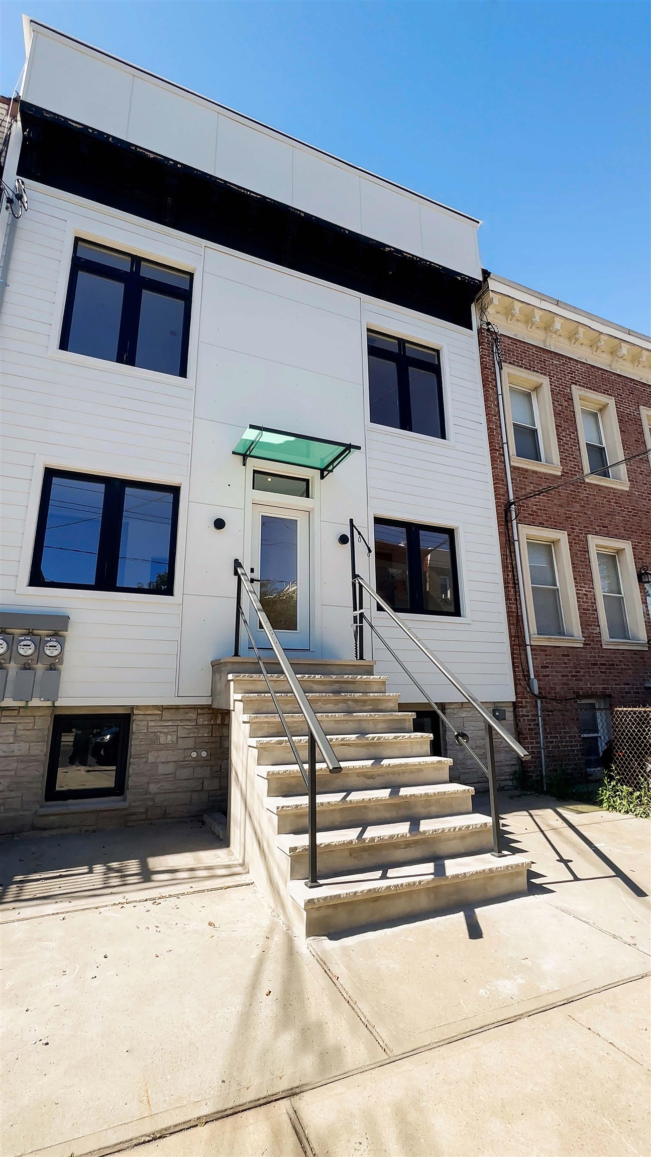 291 NEW YORK AVE - Photo 4