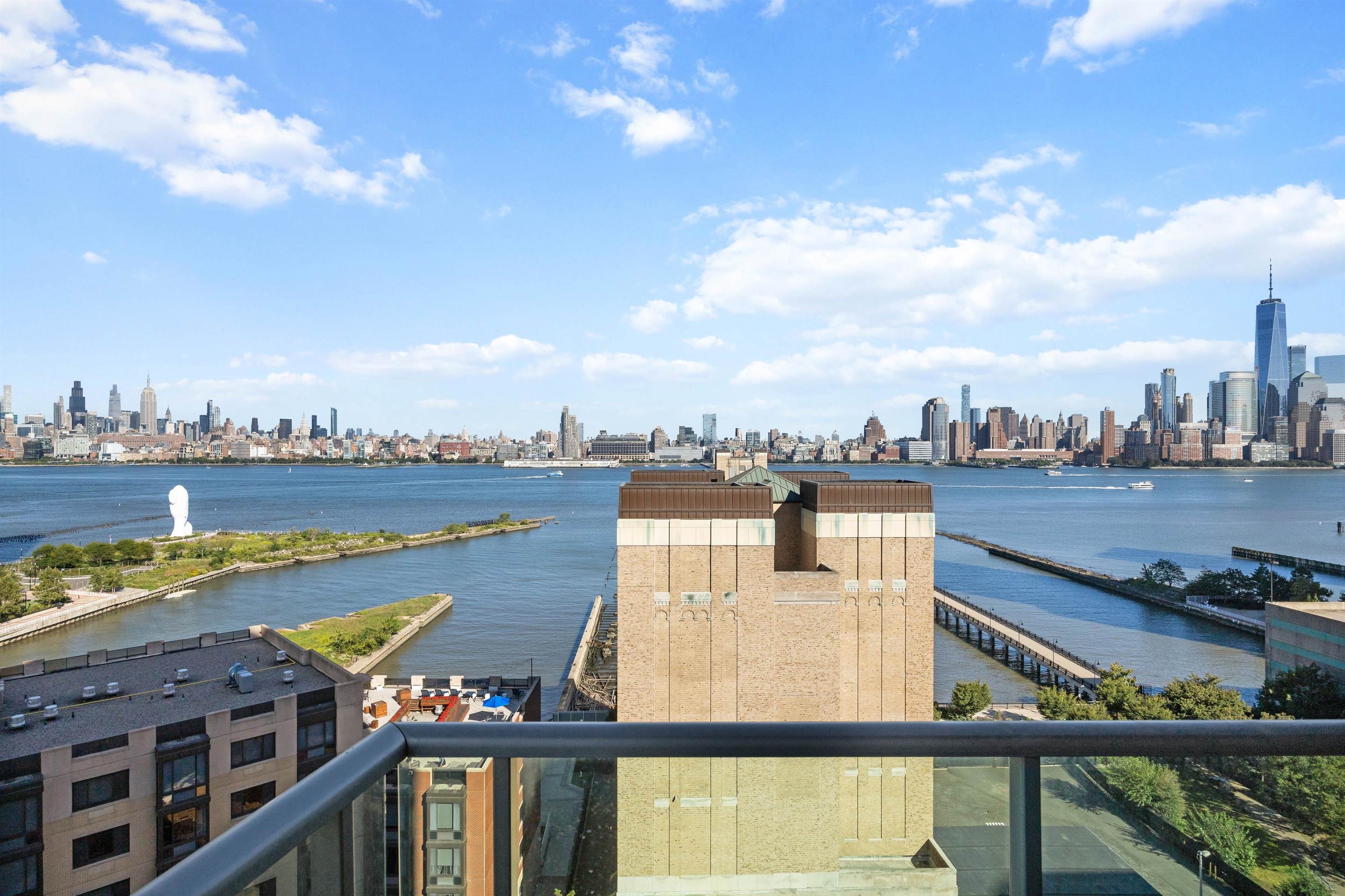 20 NEWPORT PARKWAY - Photo 3