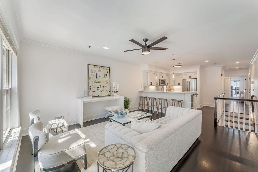 314 GRAND ST - Photo 4