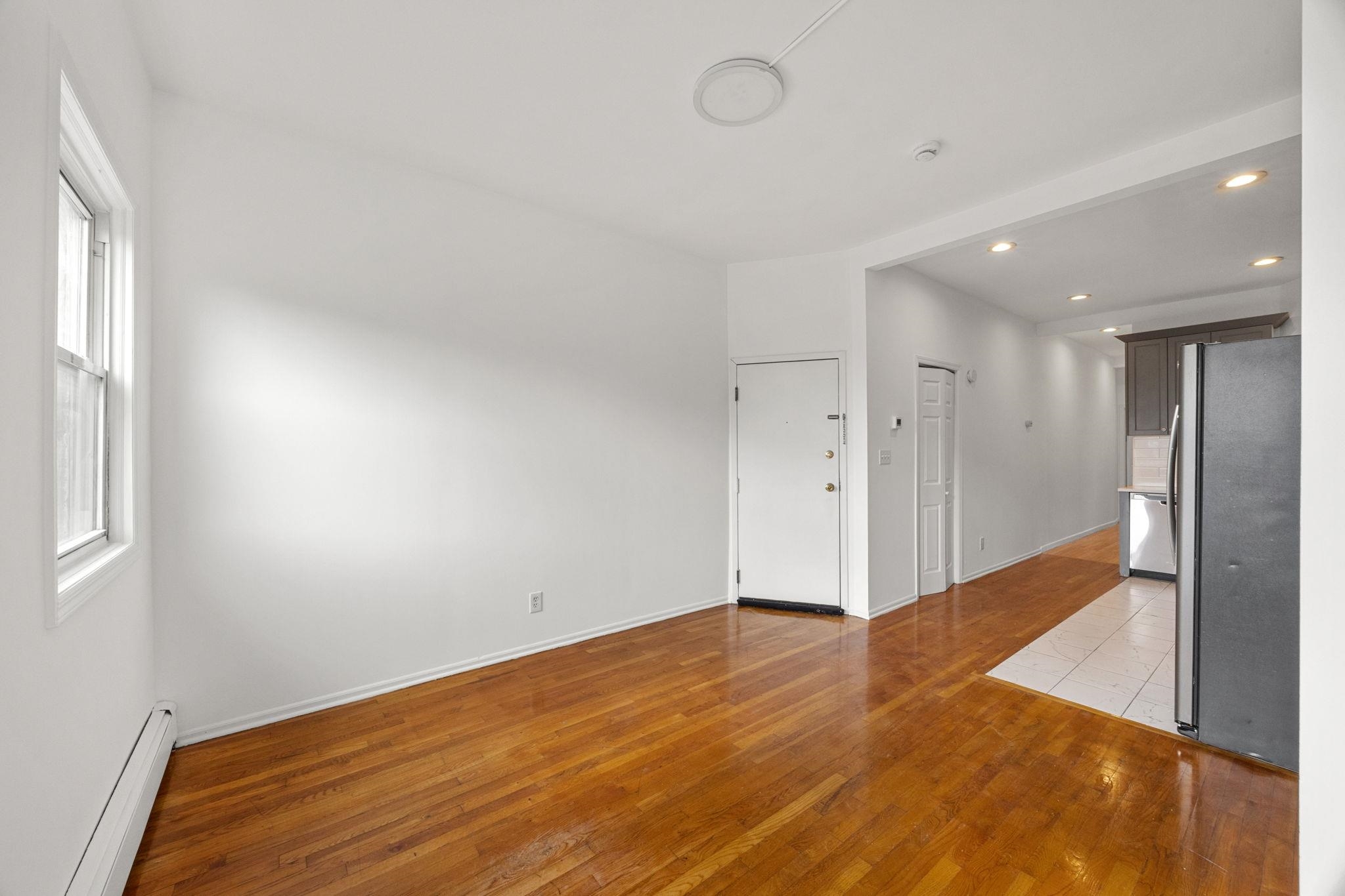465 PALISADE AVE - Photo 2