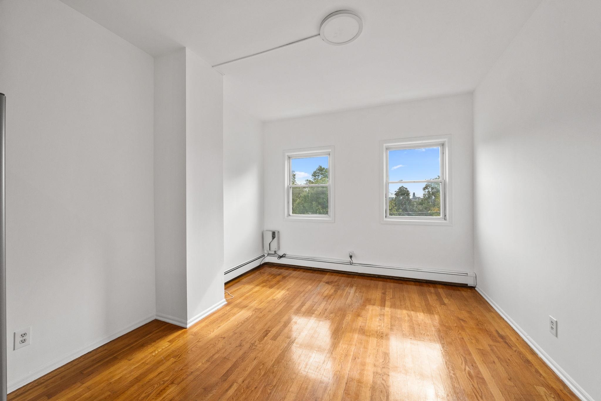 465 PALISADE AVE - Photo 4