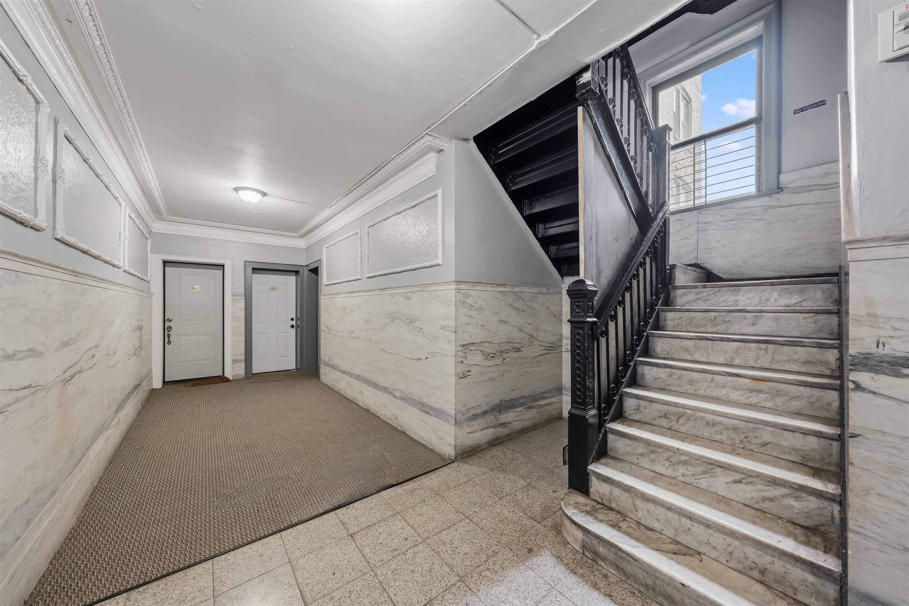 2700 KENNEDY BLVD - Photo 2