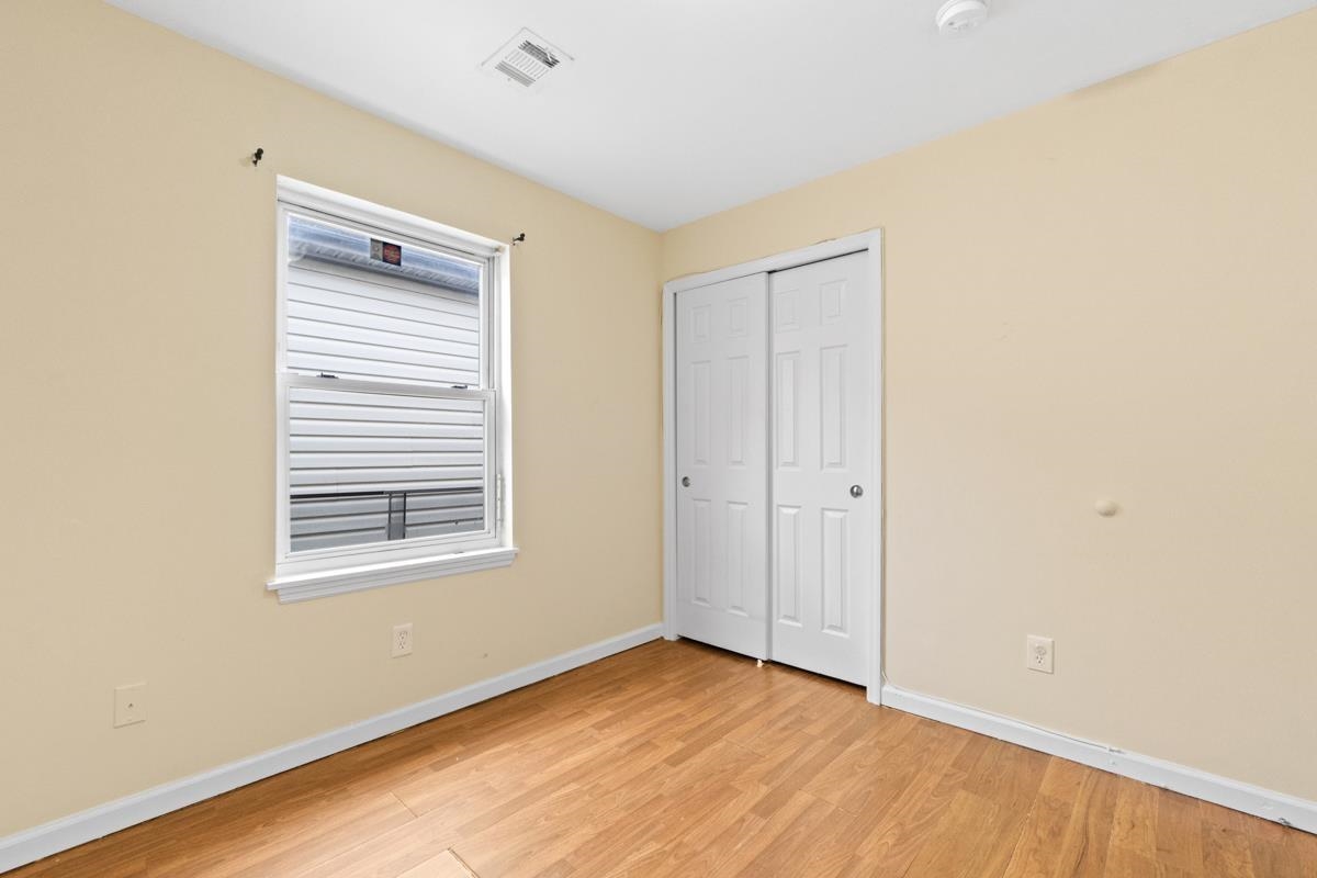 73 WOODLAWN AVE - Photo 5