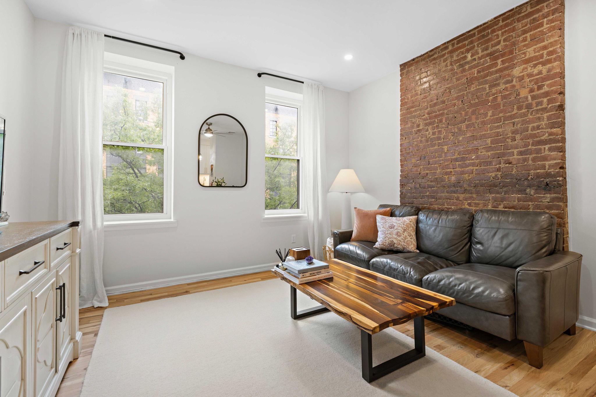 155 14TH ST - Photo 2