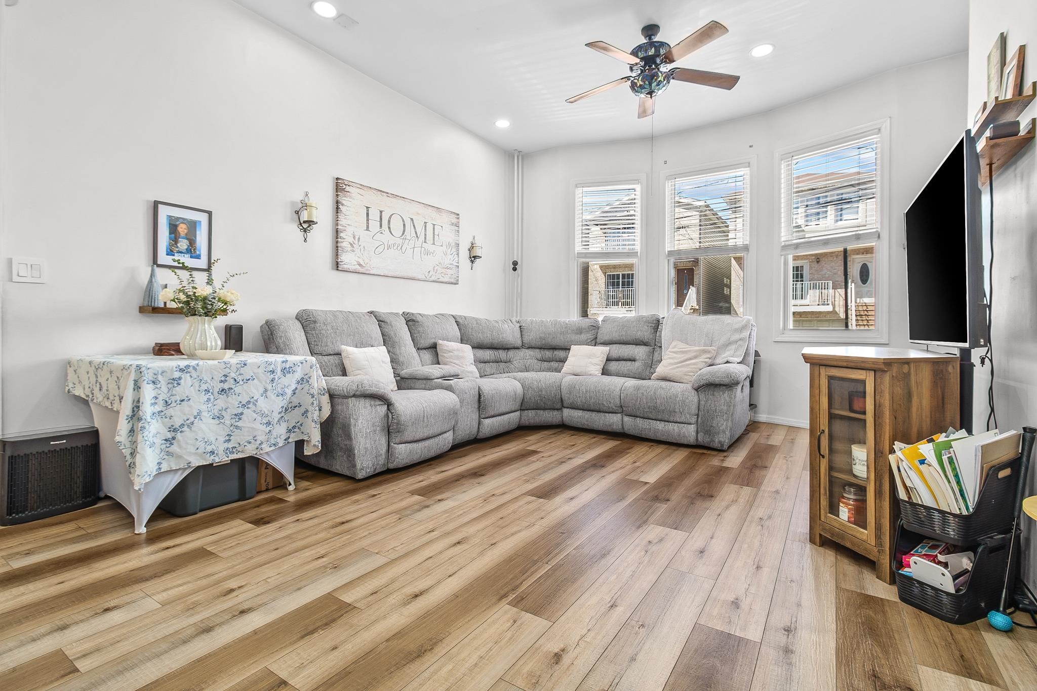 6722 JACKSON ST - Photo 3