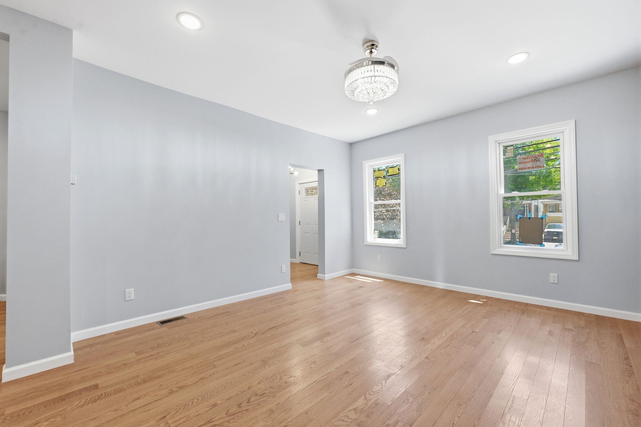 429 KENNEDY BLVD