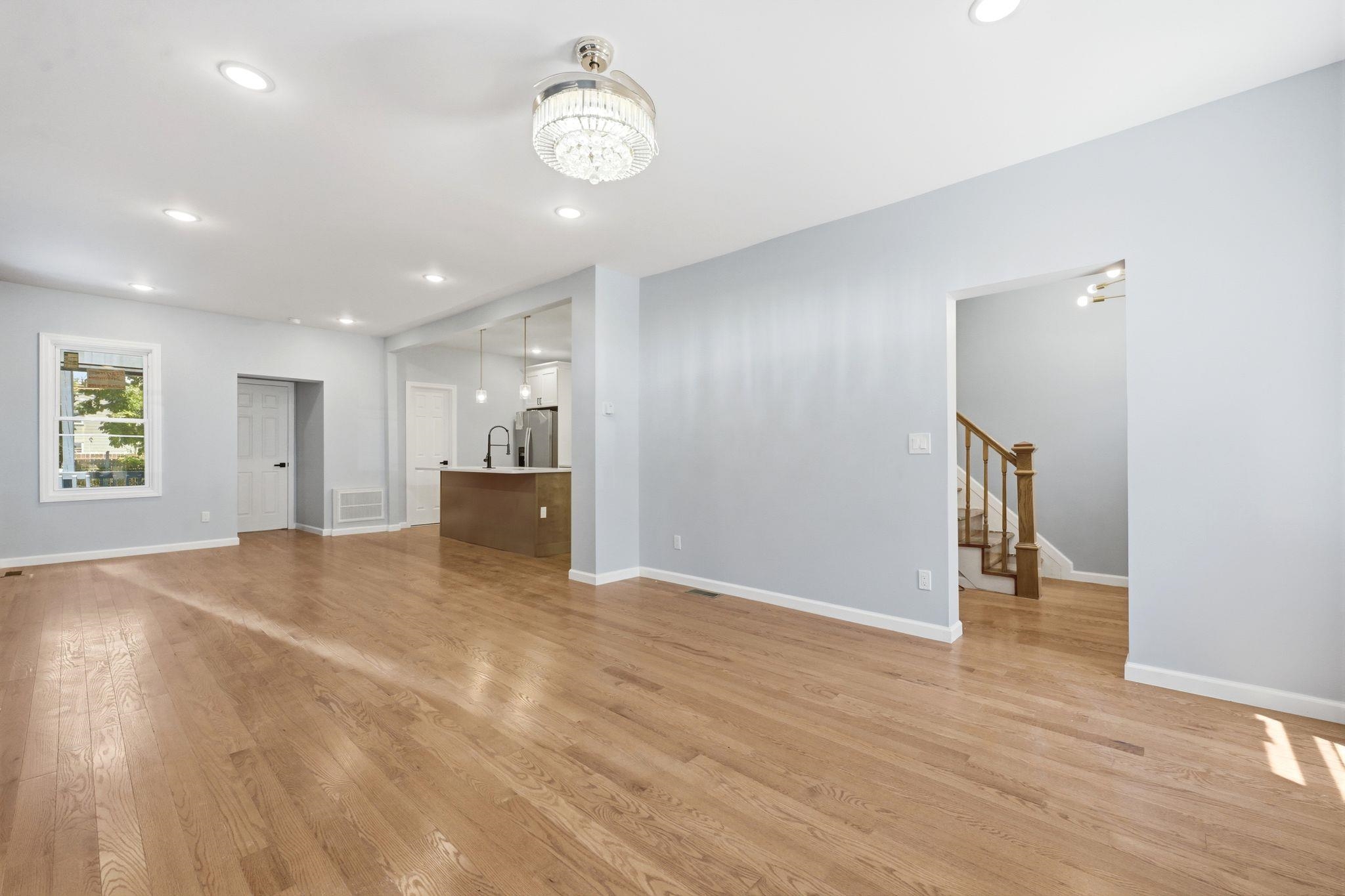 429 KENNEDY BLVD - Photo 5