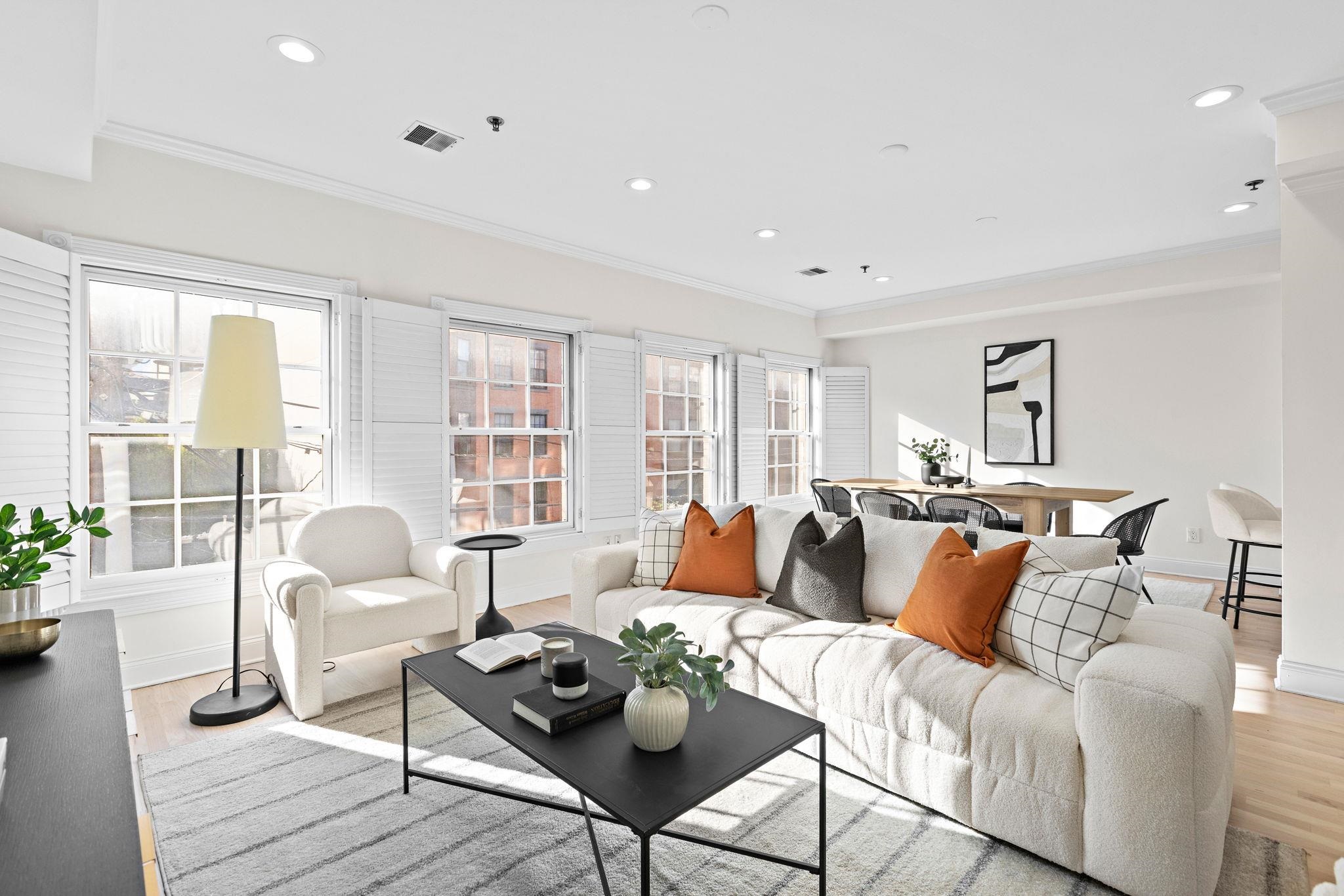 71 JEFFERSON ST - Photo 2