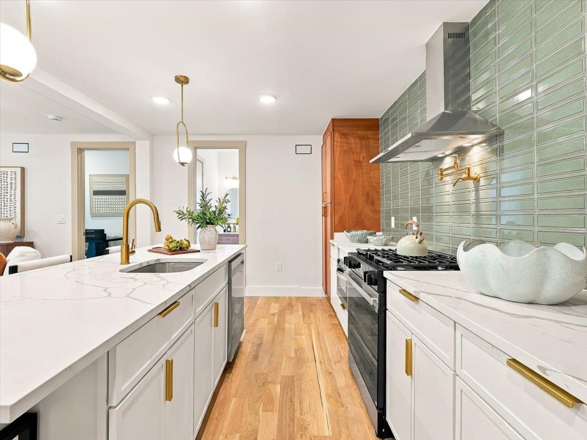 7 PIERCE AVE - Photo 4