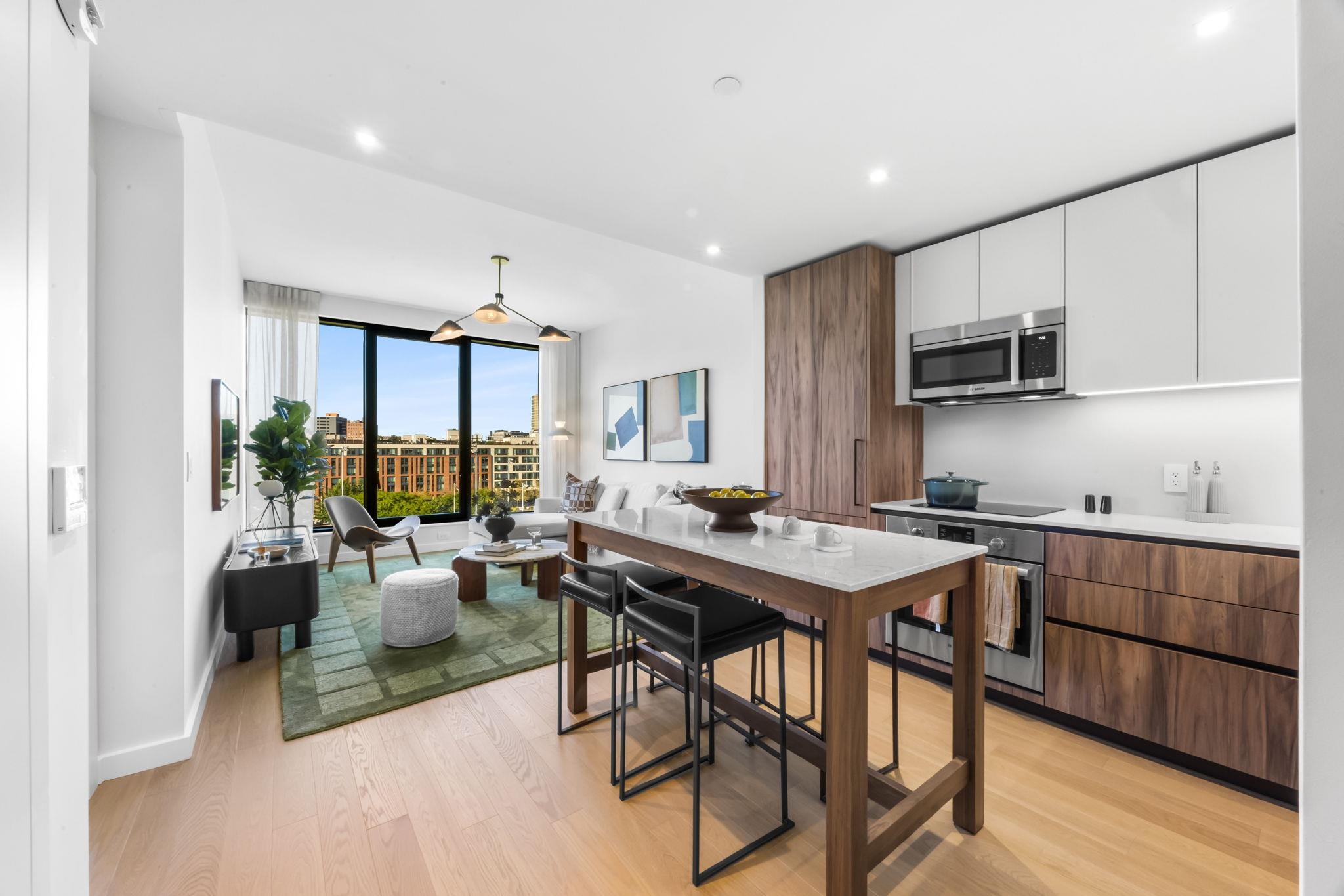 387 8TH ST - Photo 3