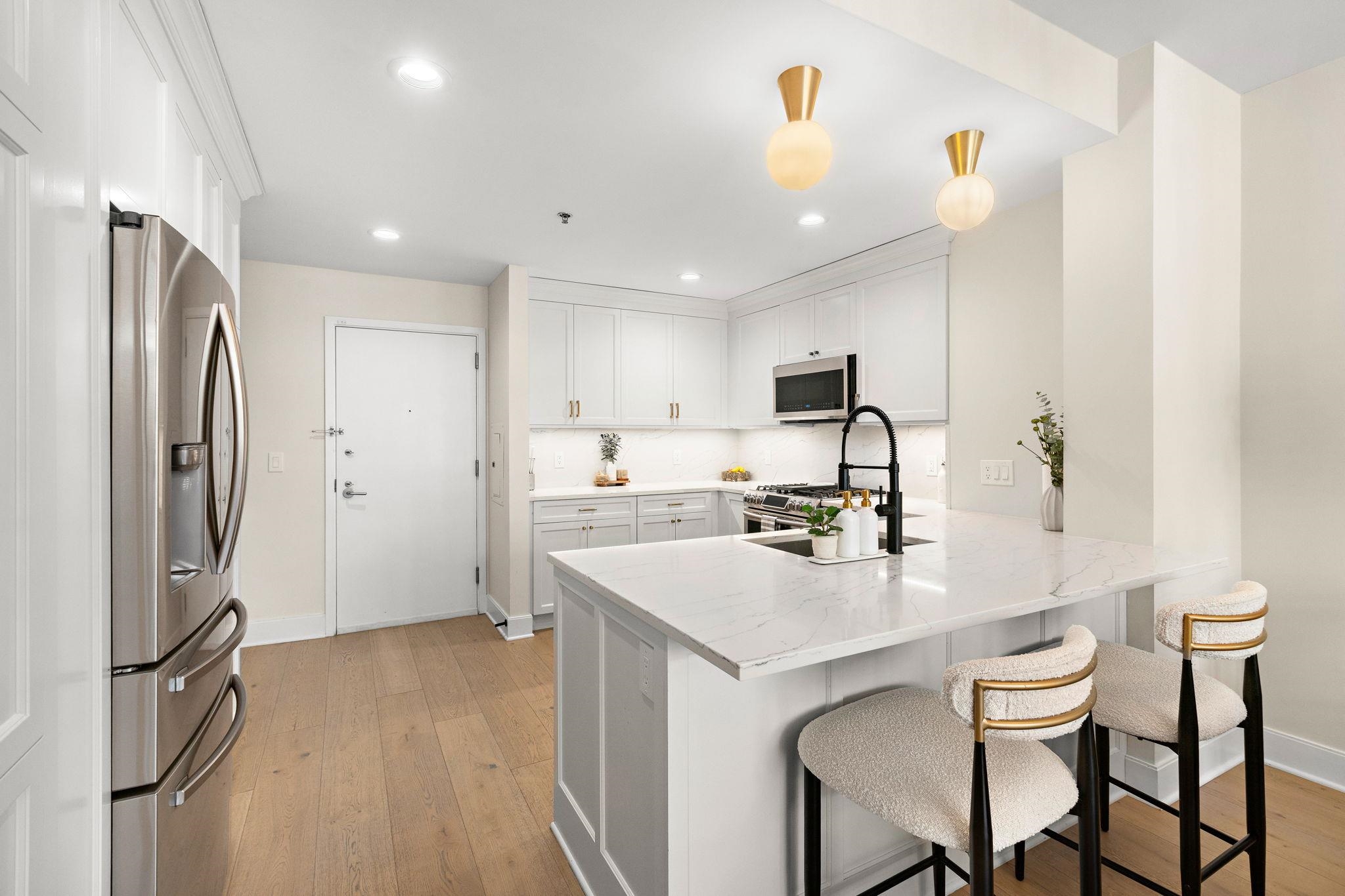 1125 MAXWELL LANE - Photo 3