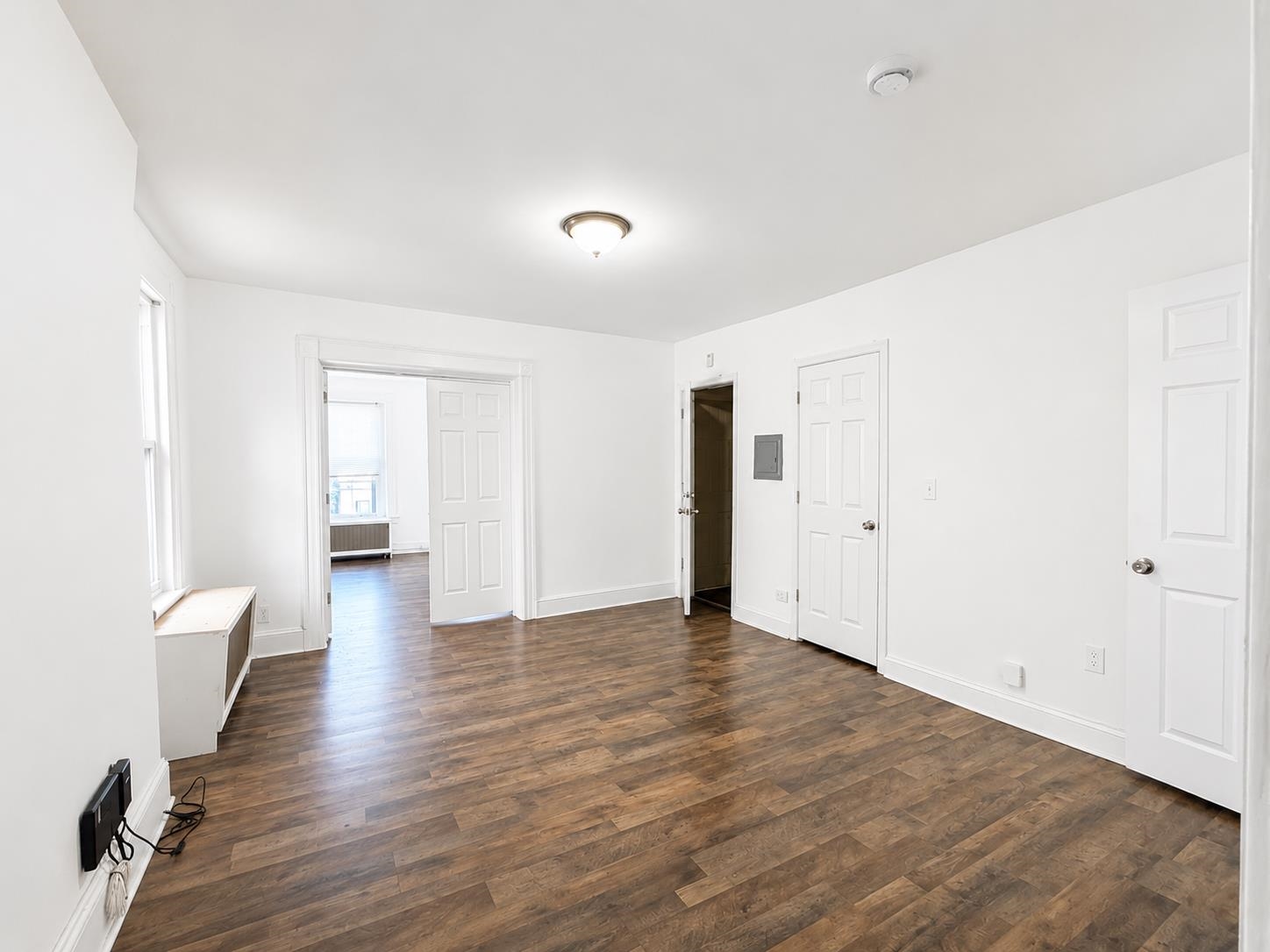 144 JOHNSTON AVE - Photo 2